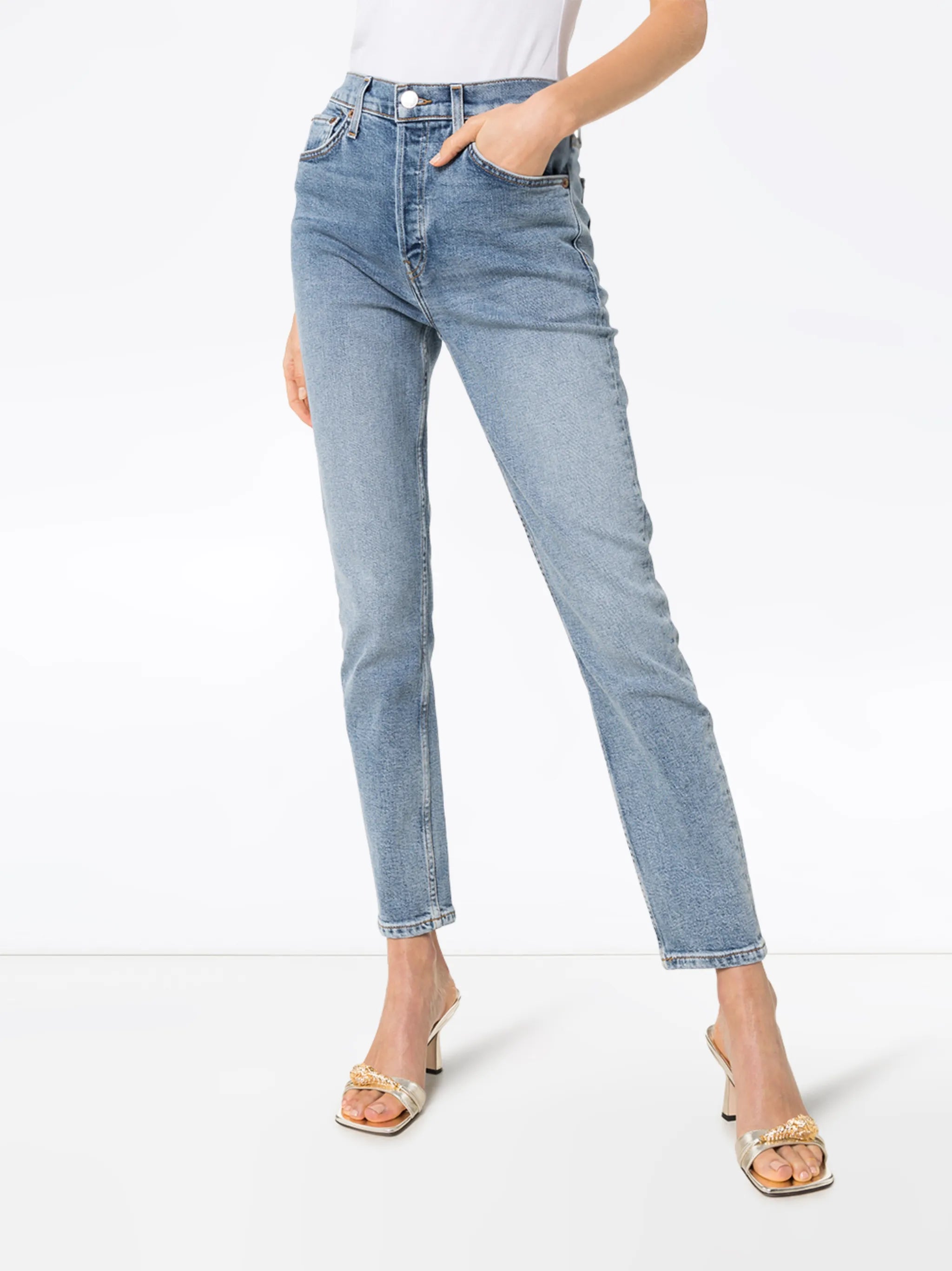 slim-fit cropped jeans