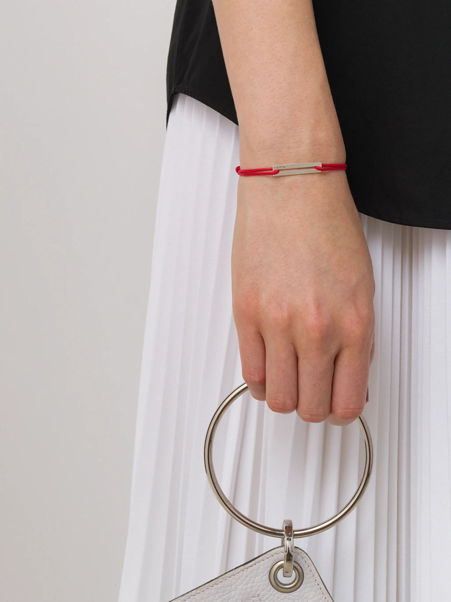 17/10g cord bracelet