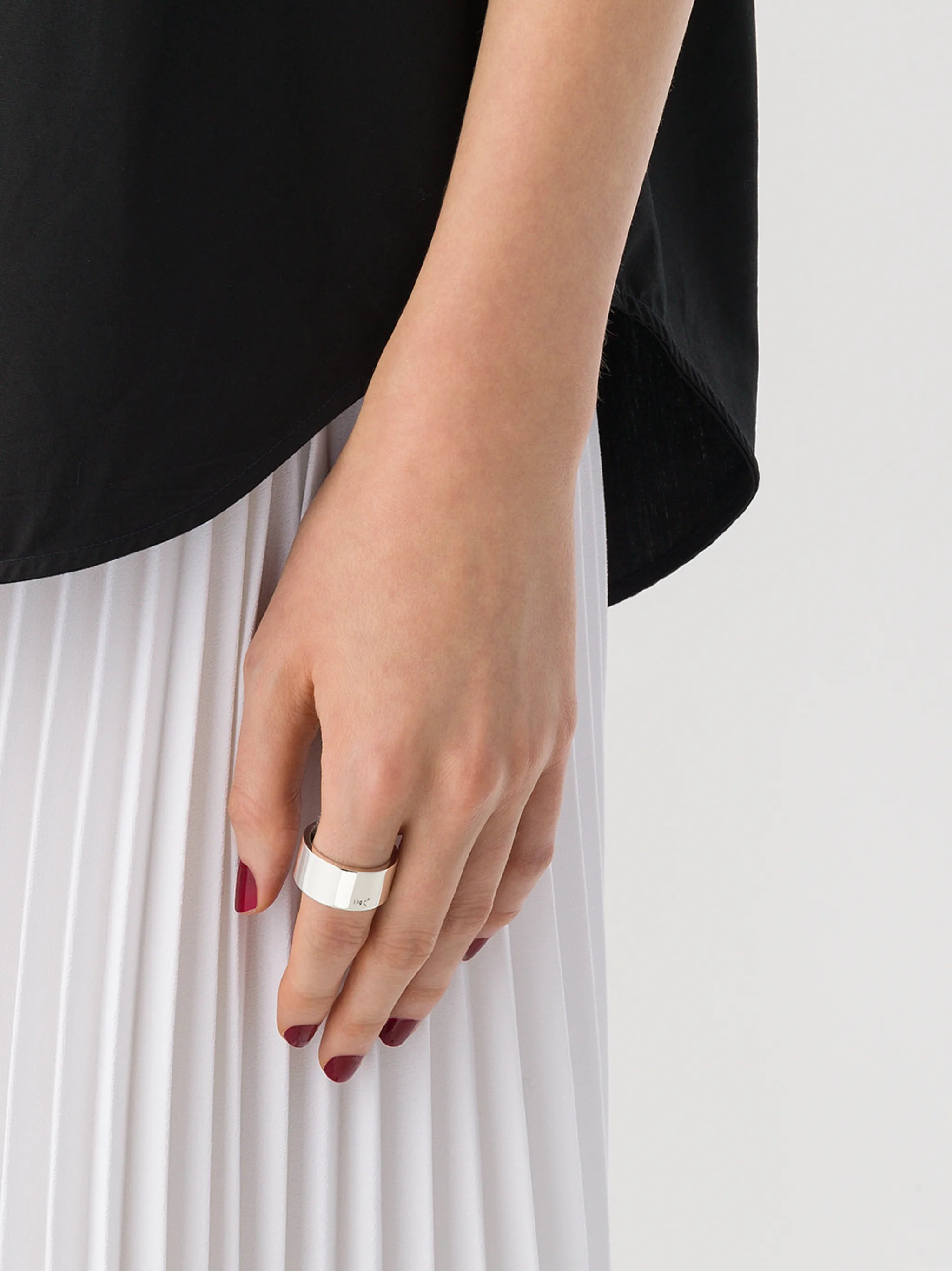 Le 15 Grammes ribbon ring