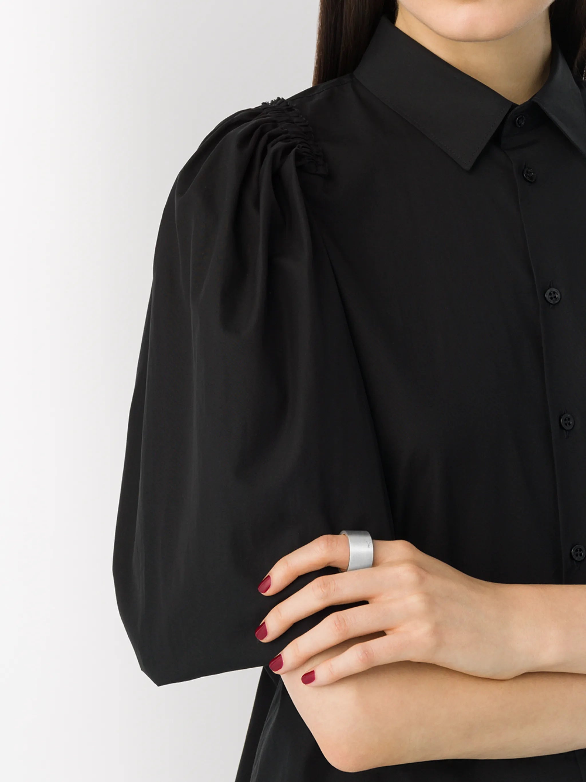 Le 19 Grammes ribbon ring