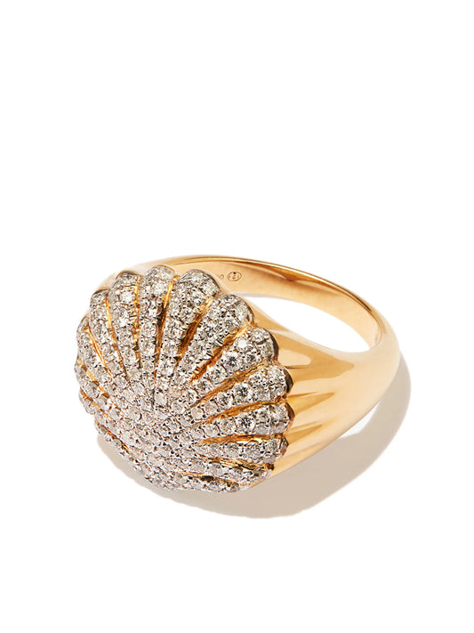 9kt yellow gold Shell diamond ring