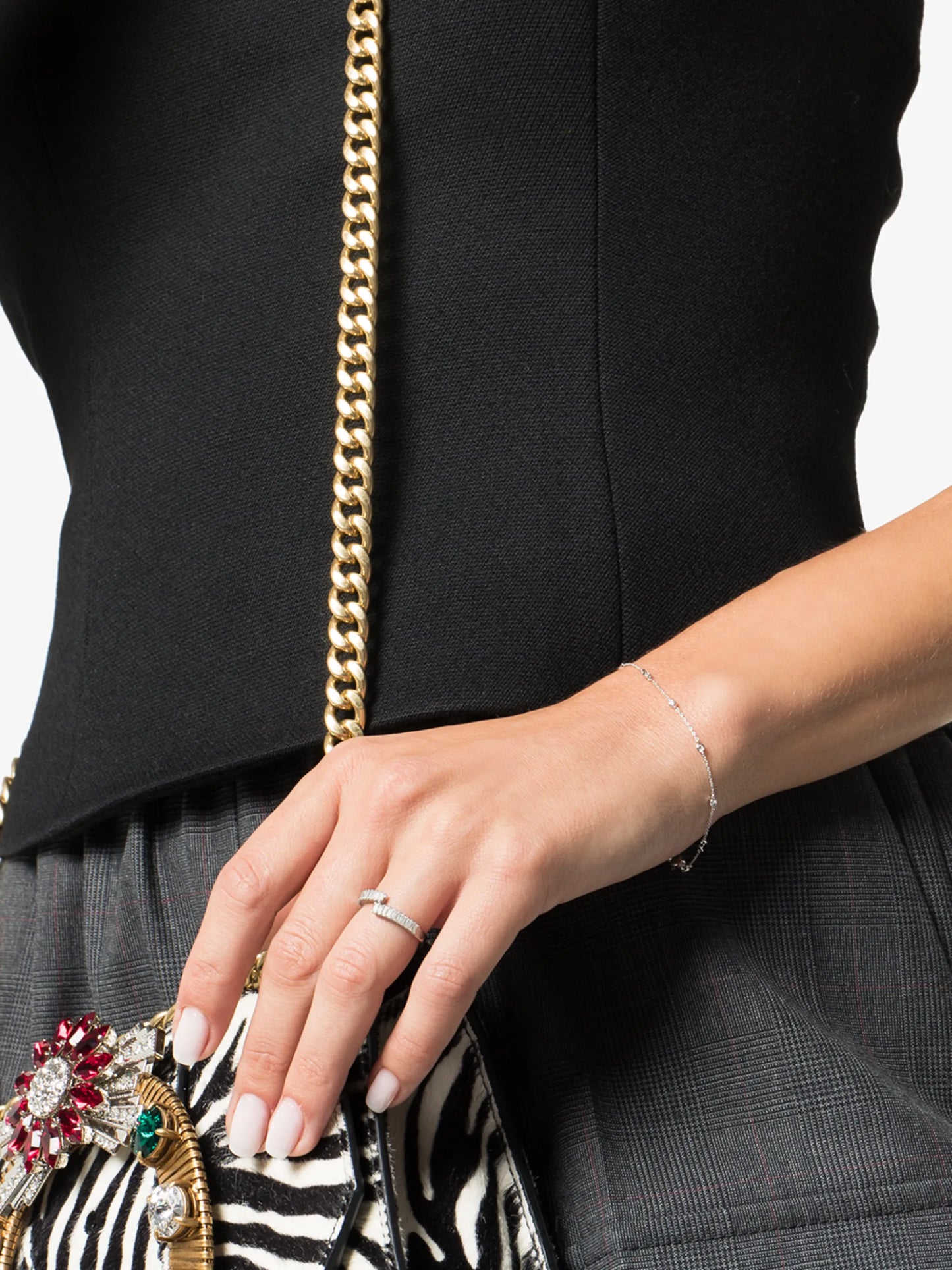Sadie split ring