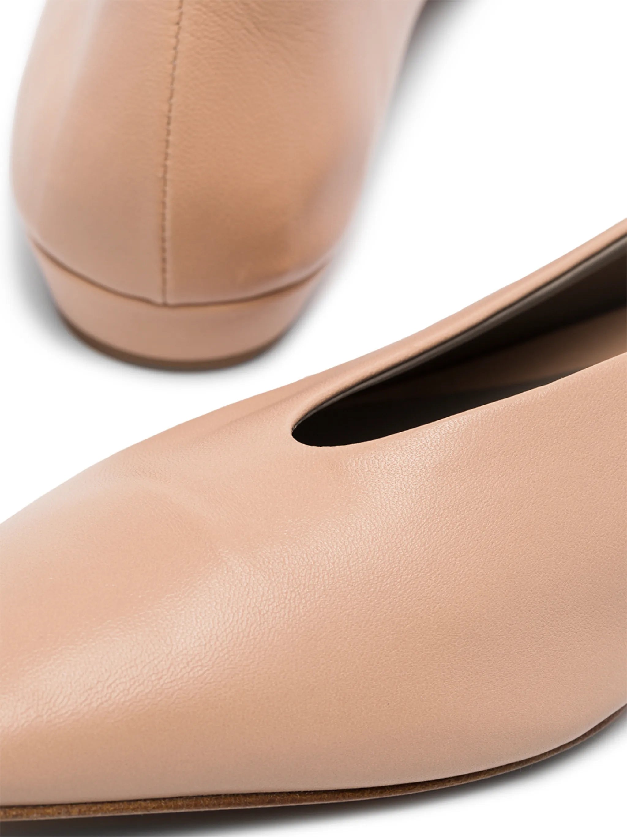 pointed ballerina shoes