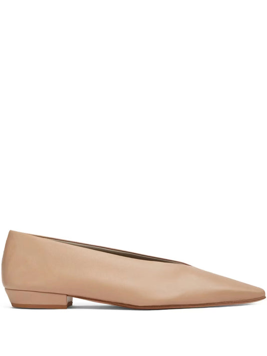 pointed ballerina shoes