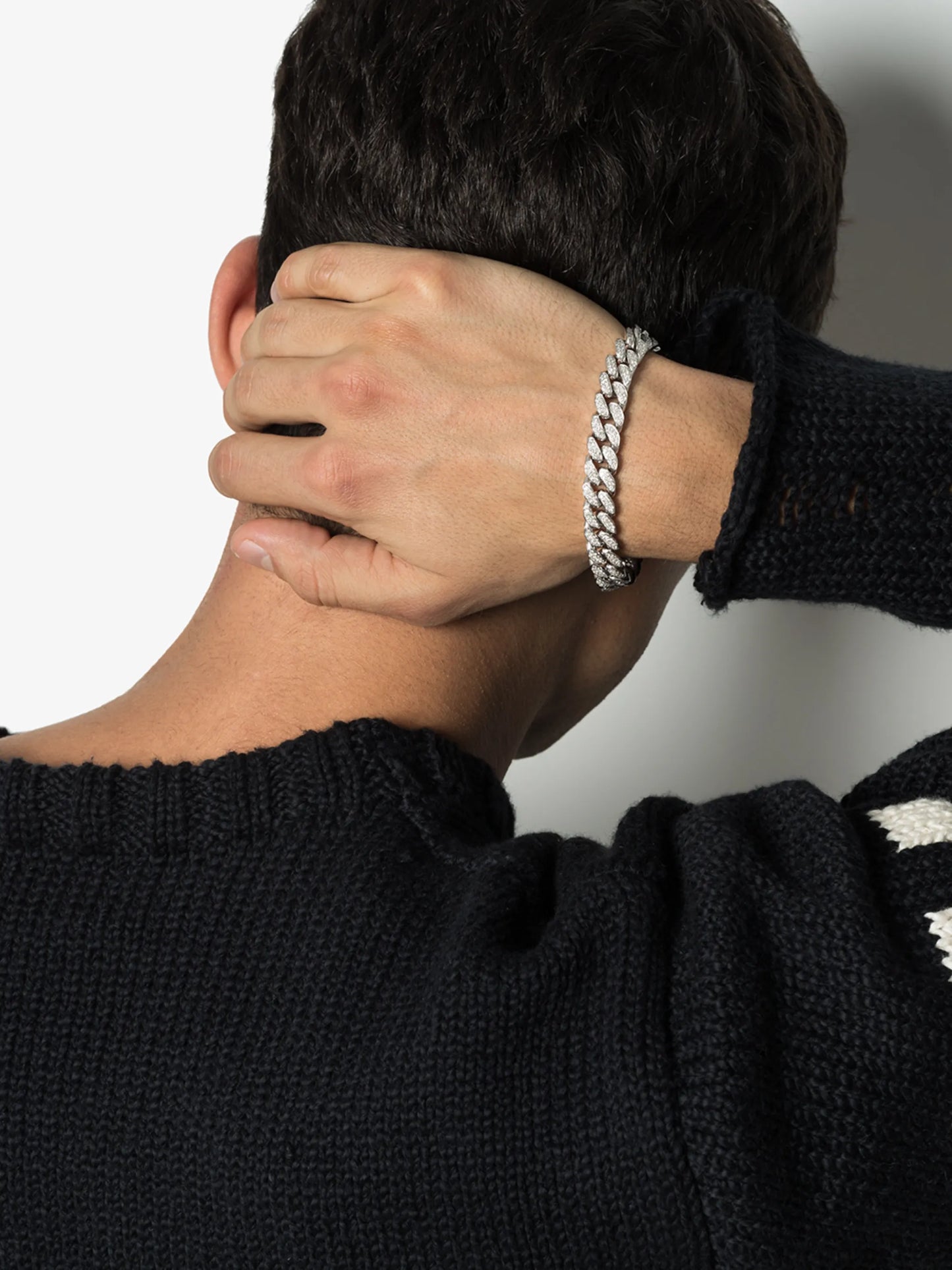 18kt white gold pavé diamond bracelet