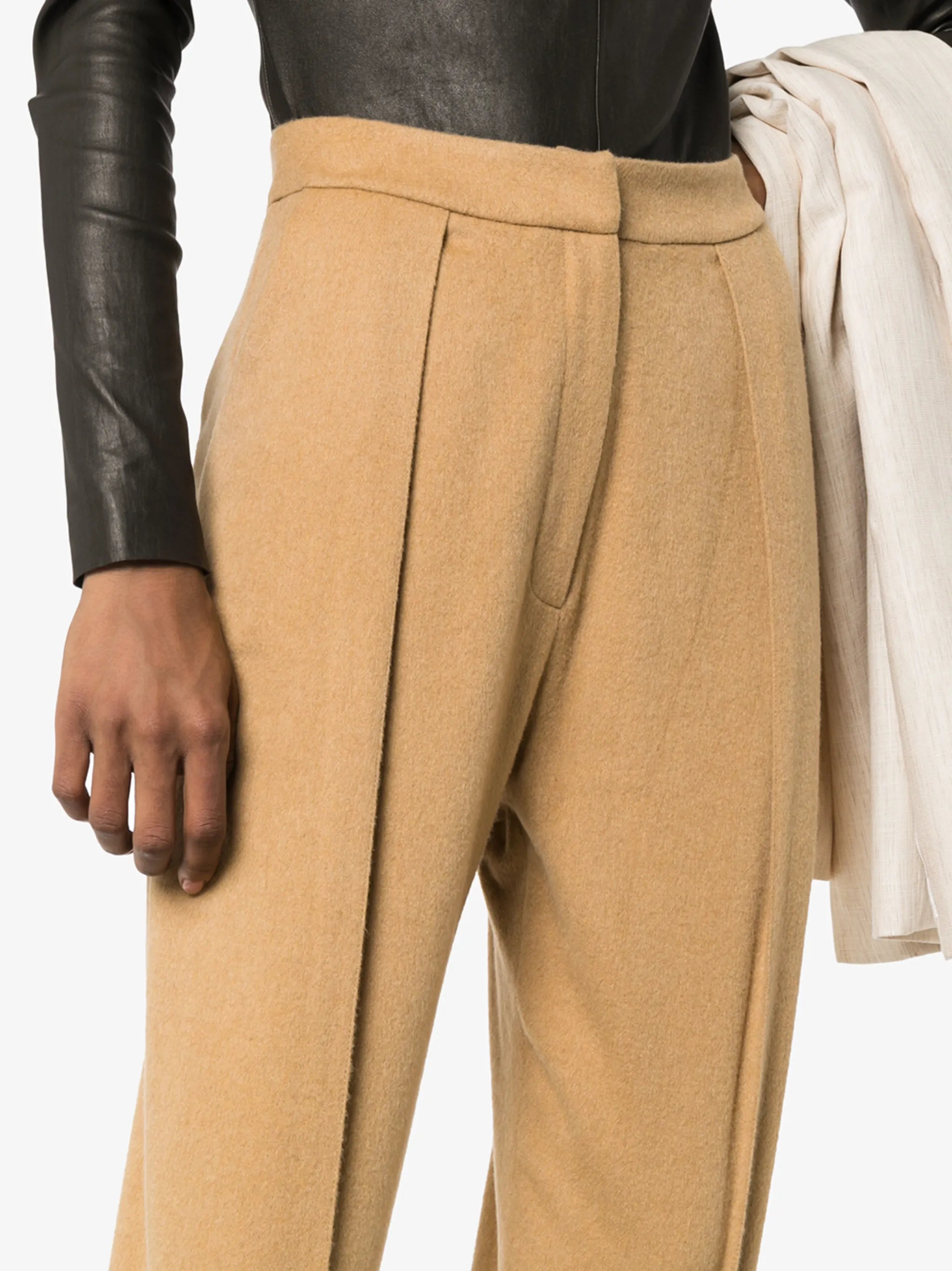 pleated wide-leg trousers
