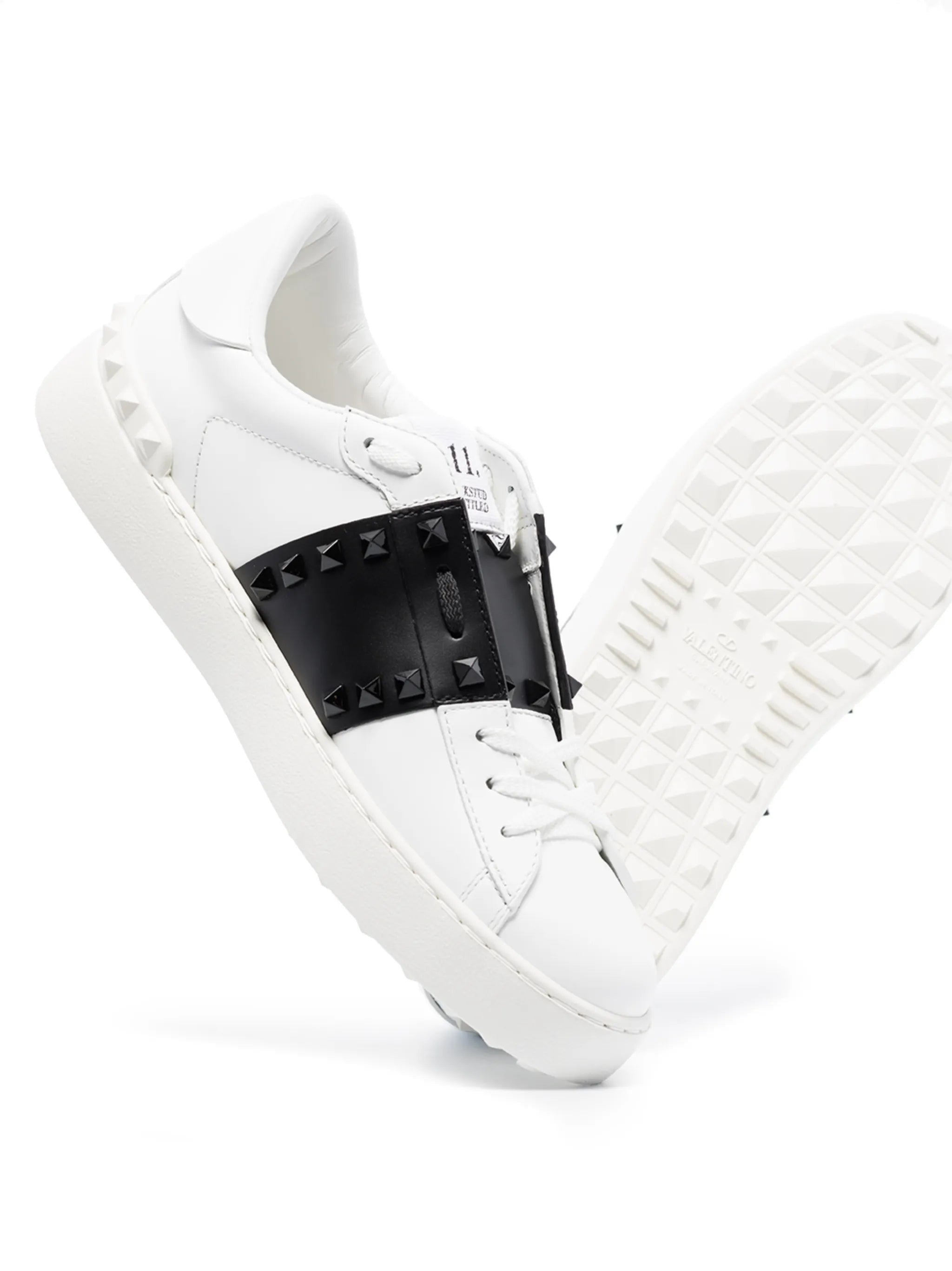 Rockstud leather sneakers