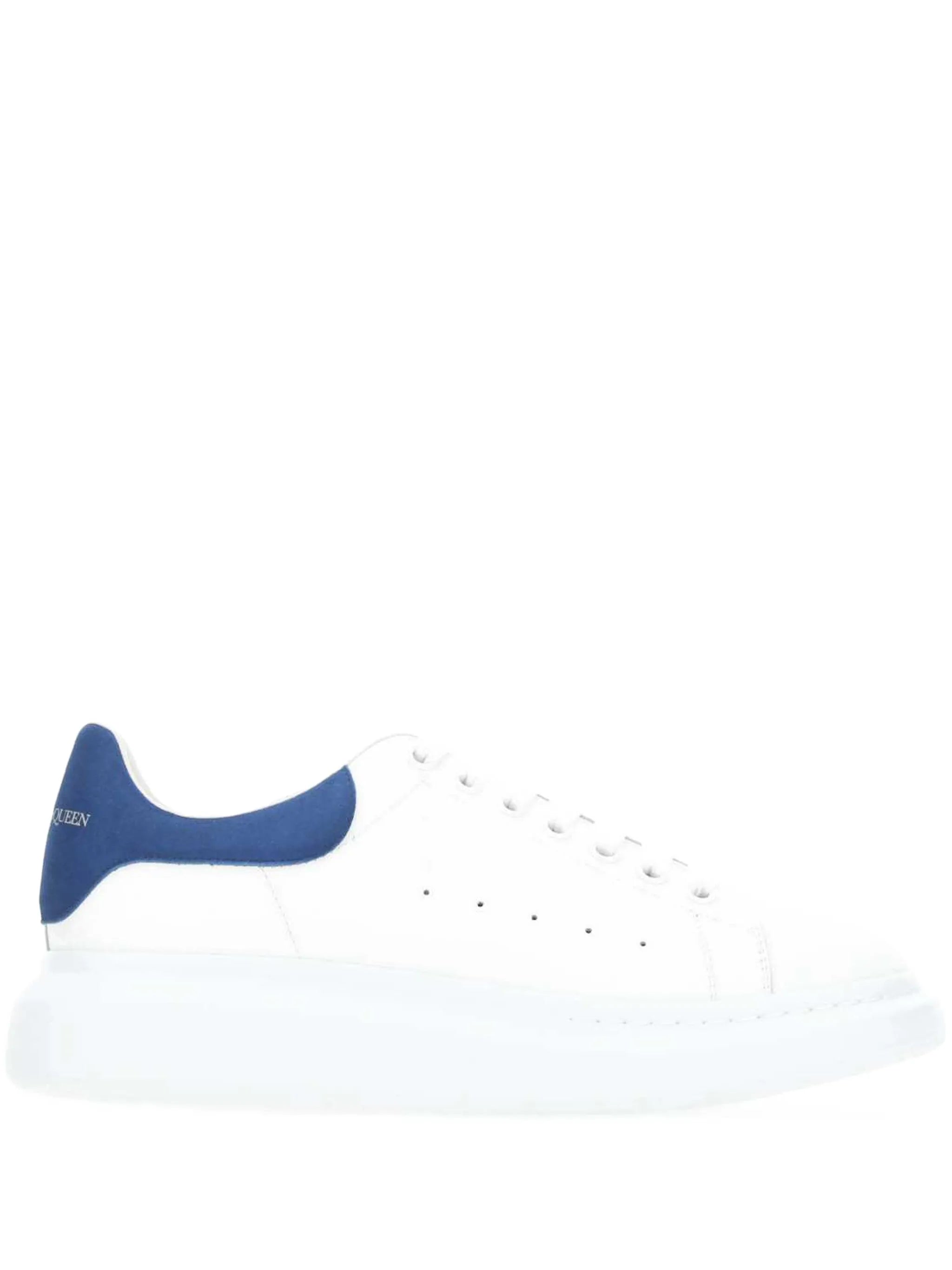 Oversized sneakers