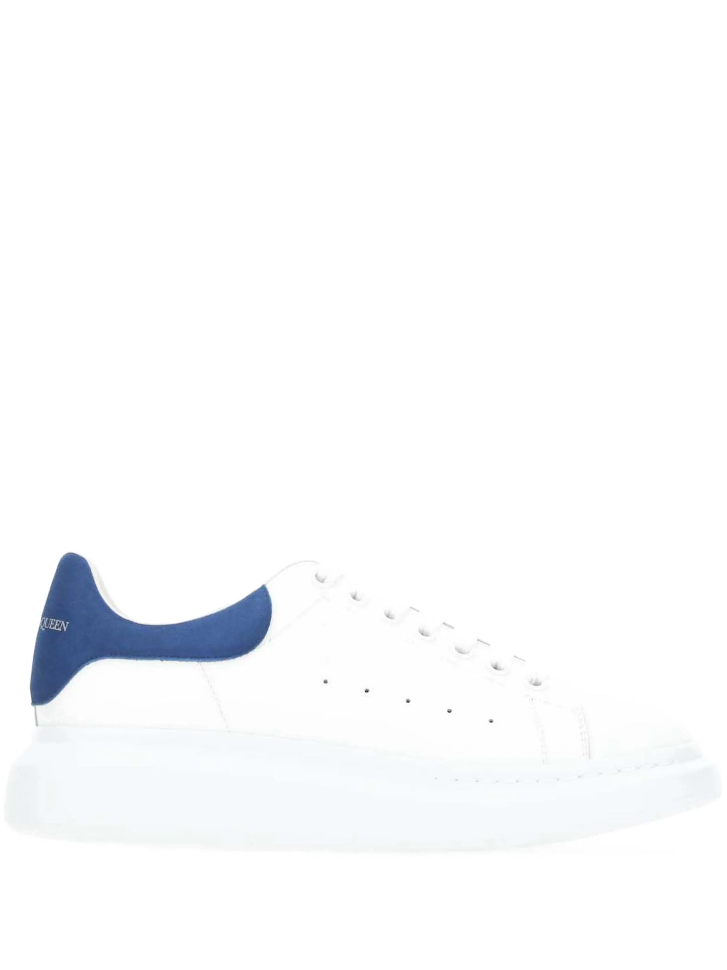 Oversized sneakers