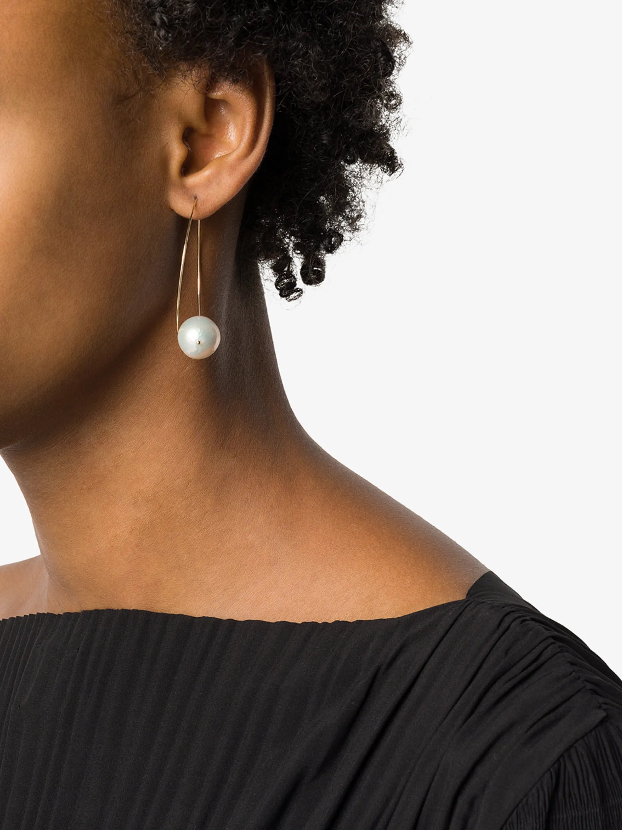 14kt gold pearl hoop earrings