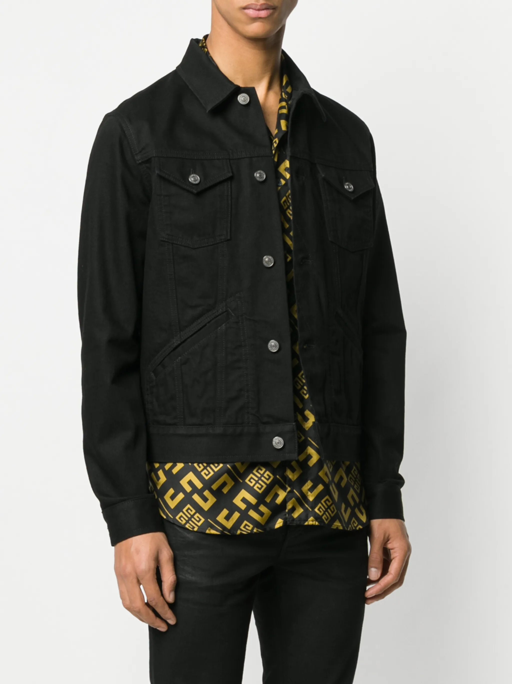pocket detail denim jacket