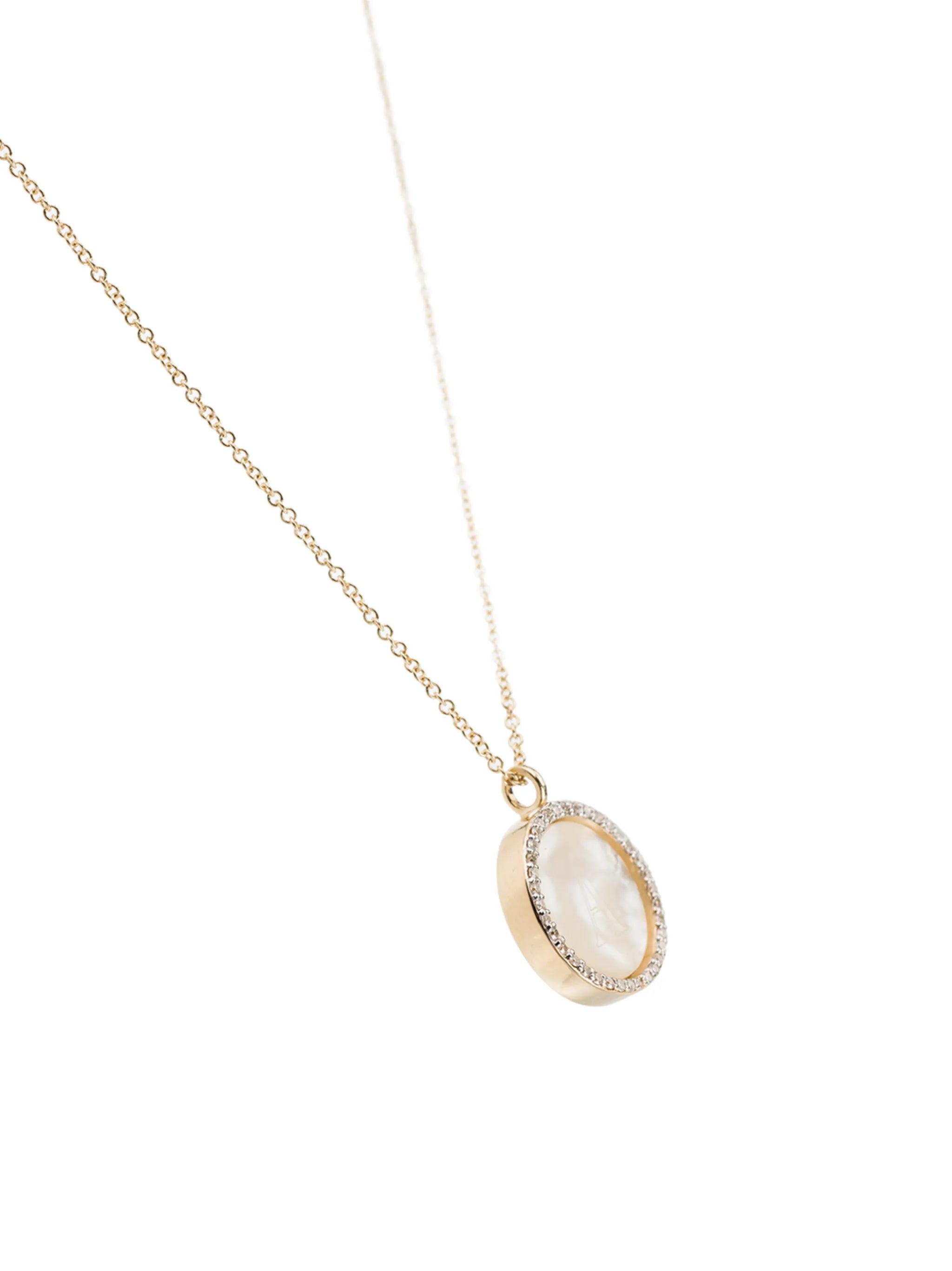 14kt yellow gold A initial pendant necklace