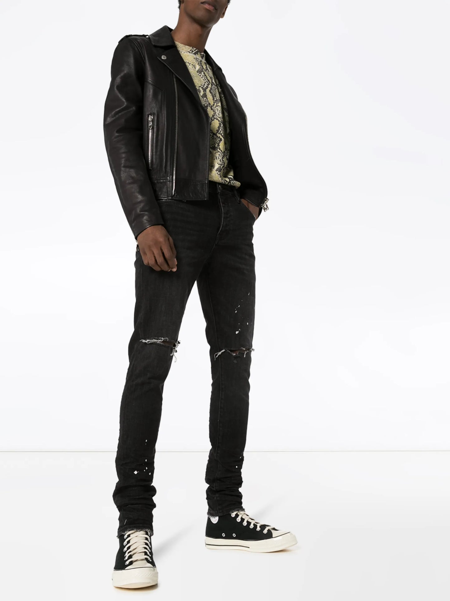 distressed ripped knee jeans