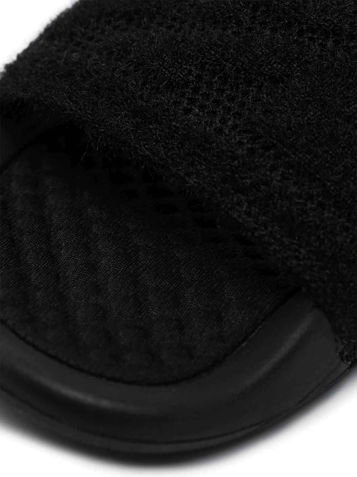 TechLoom slip-on slides