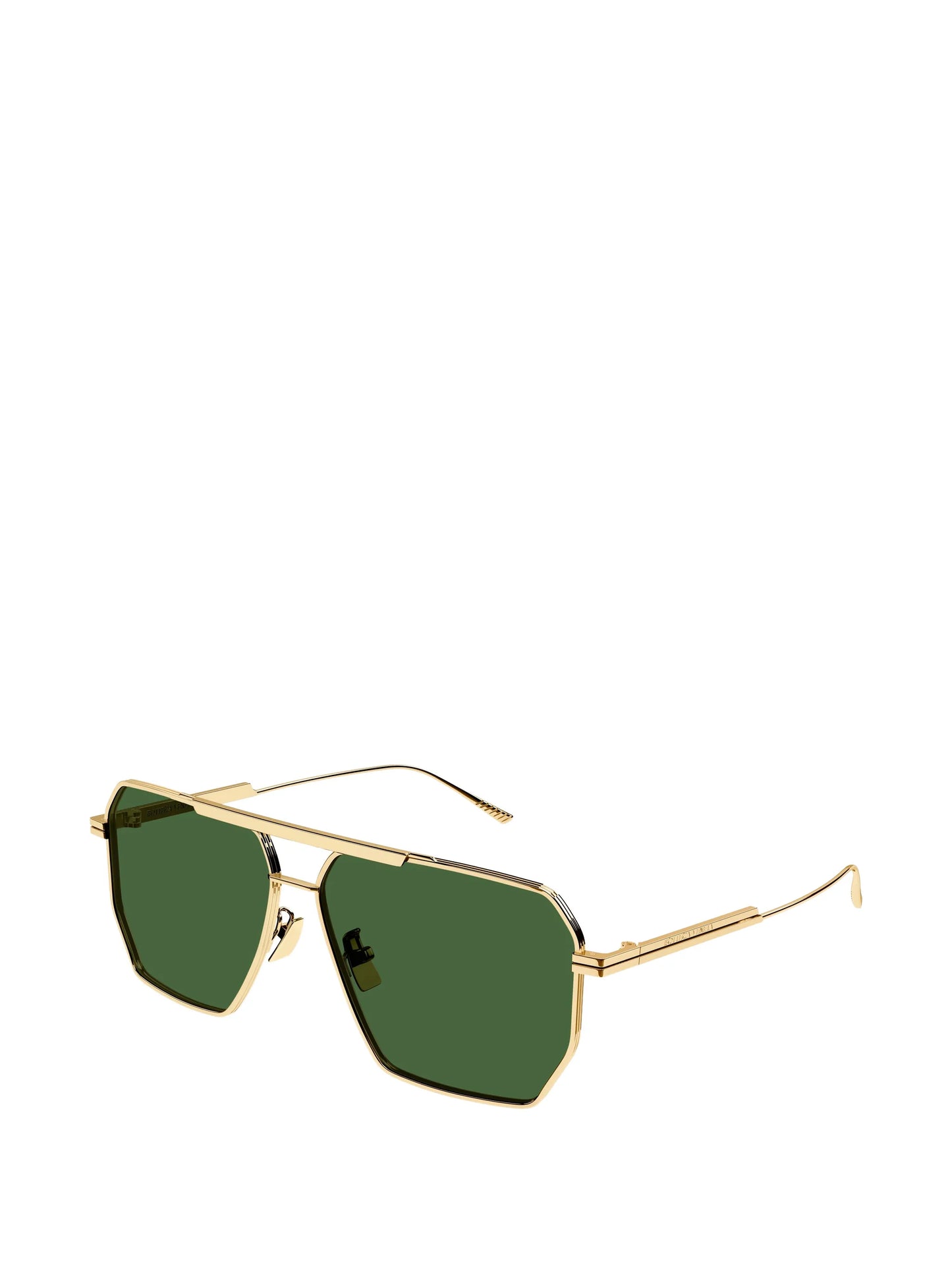 aviator-frame sunglasses