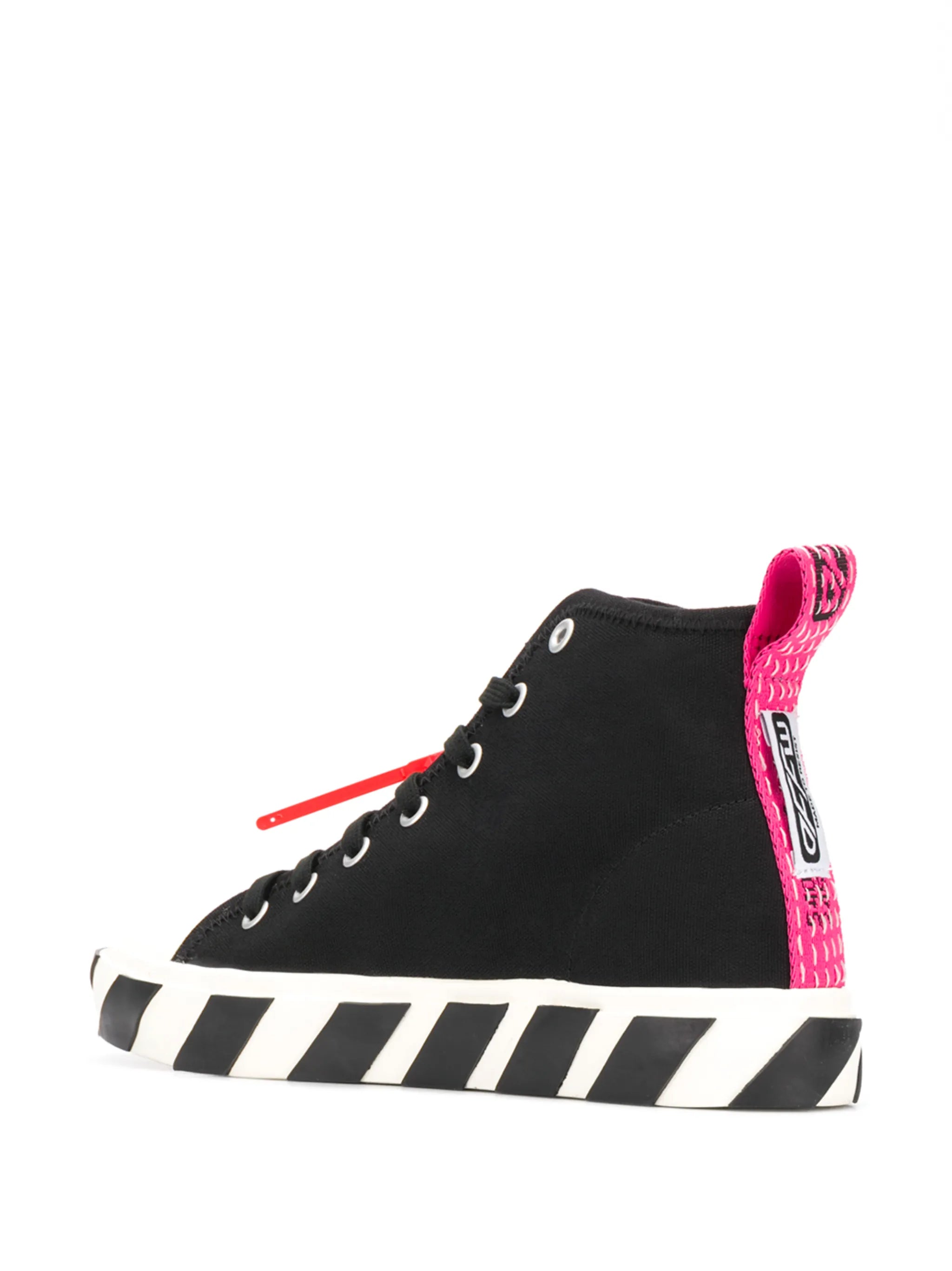 Arrow stripe sneakers