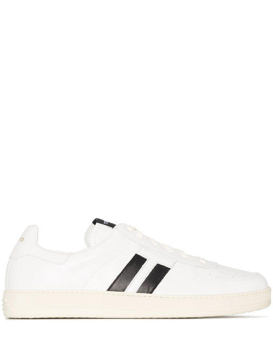 Warwick tennis sneakers