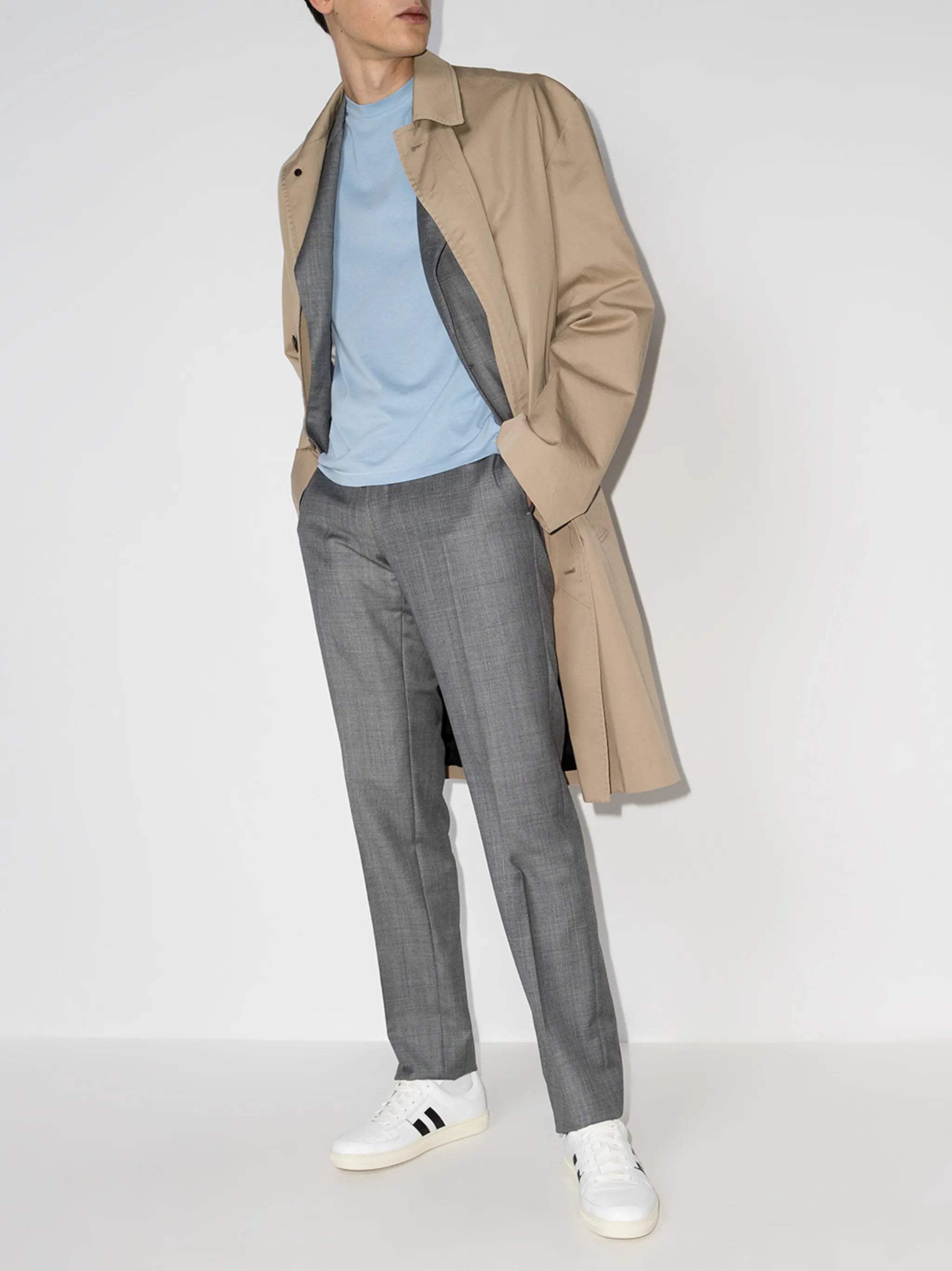 Warwick tennis sneakers