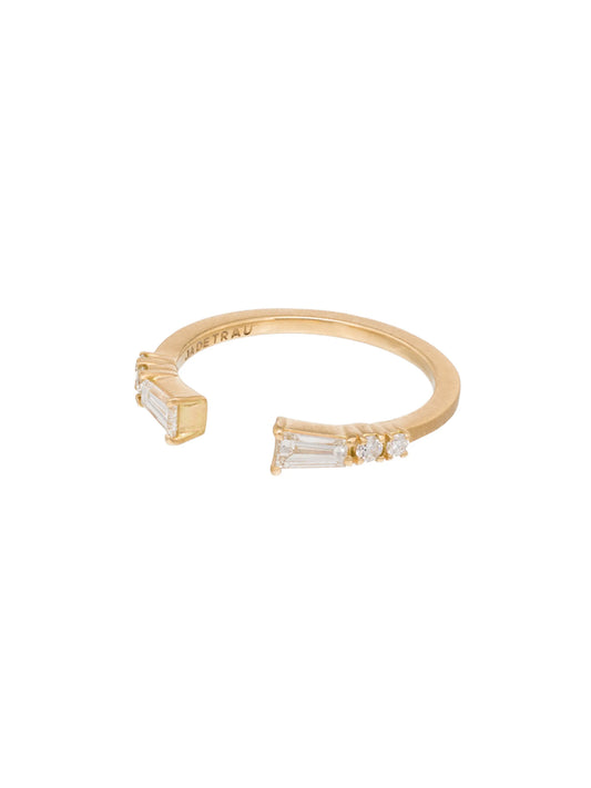 18kt gold Astor diamond ring