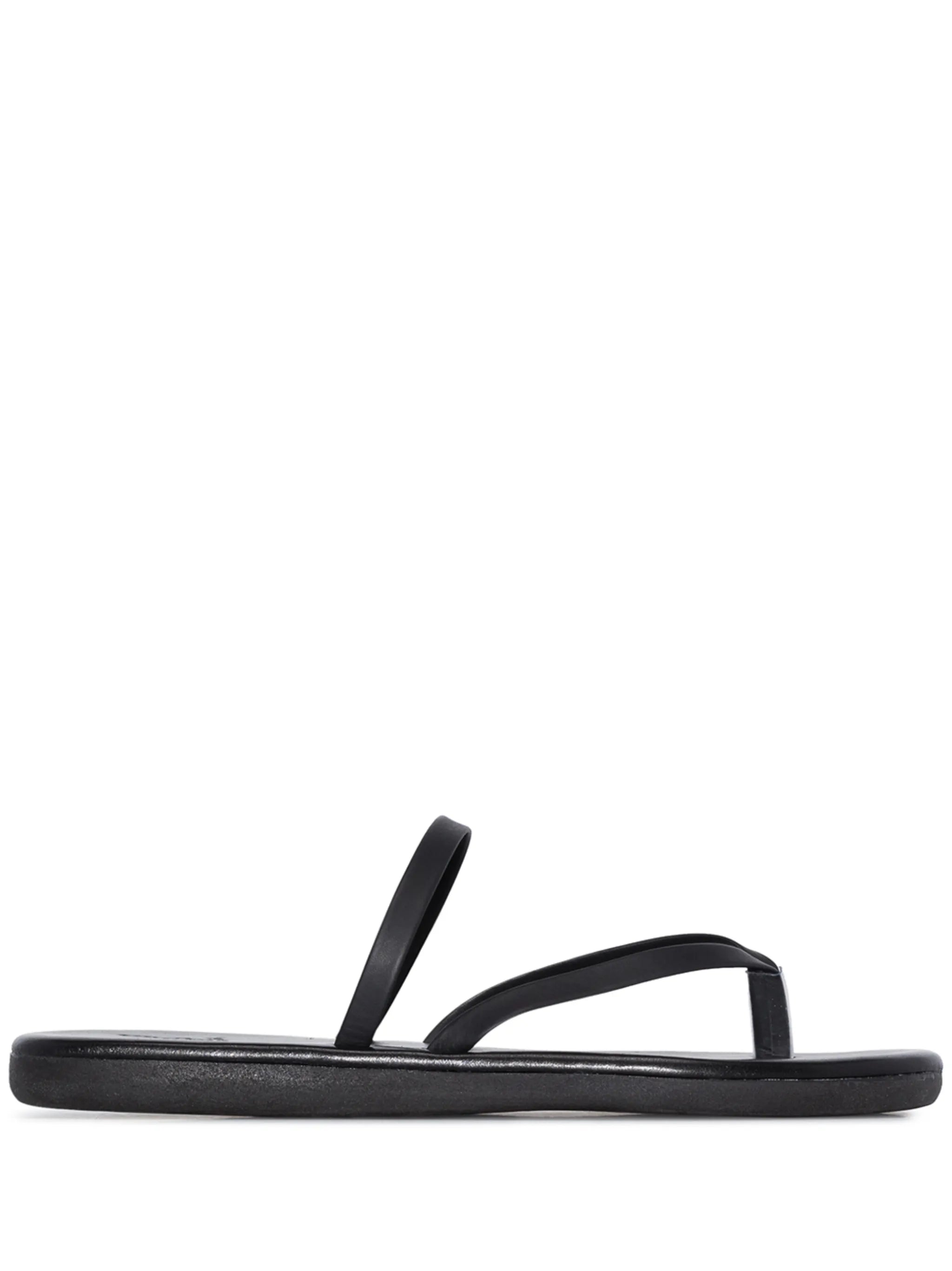 thong strap sandals