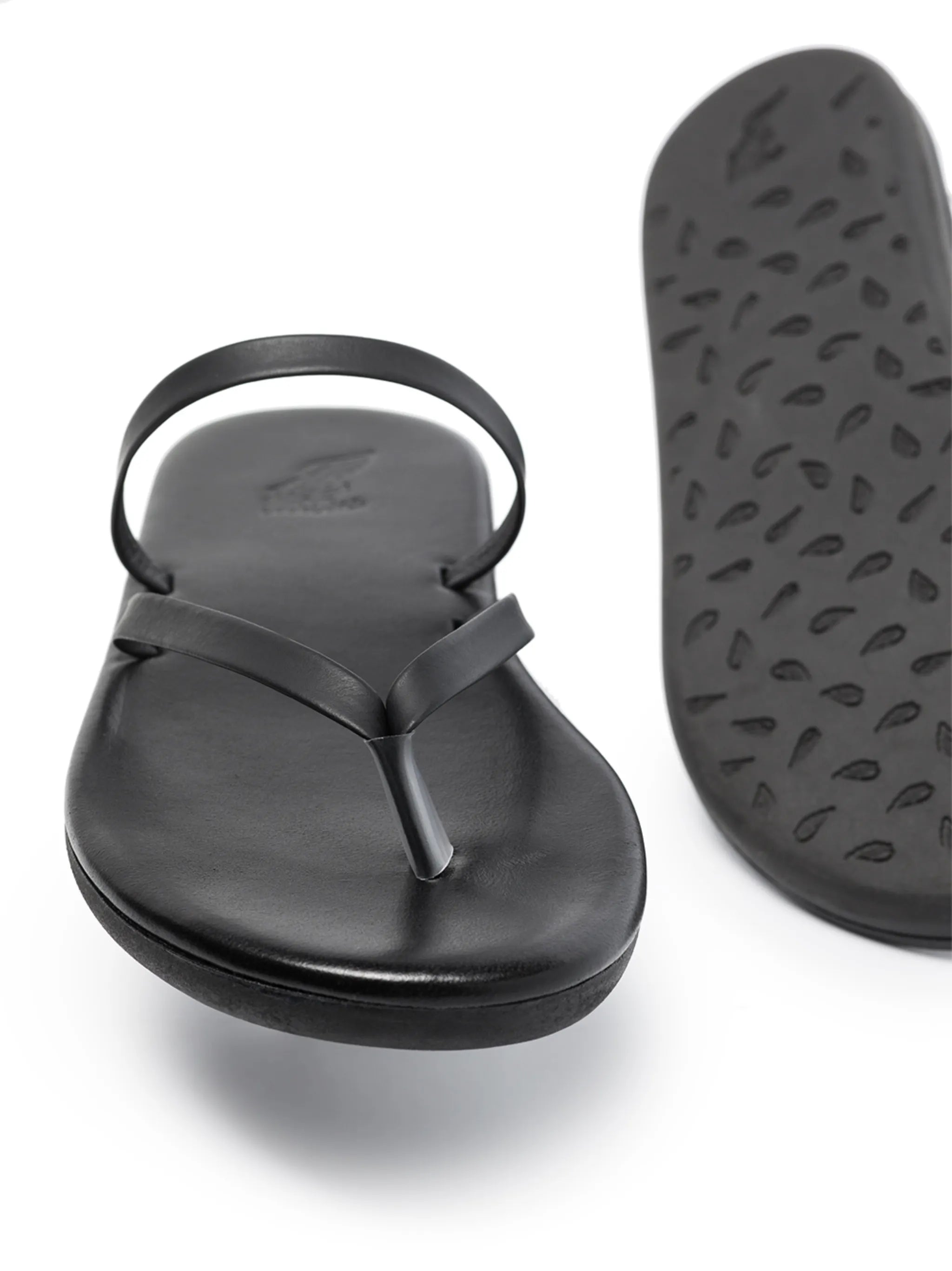 thong strap sandals