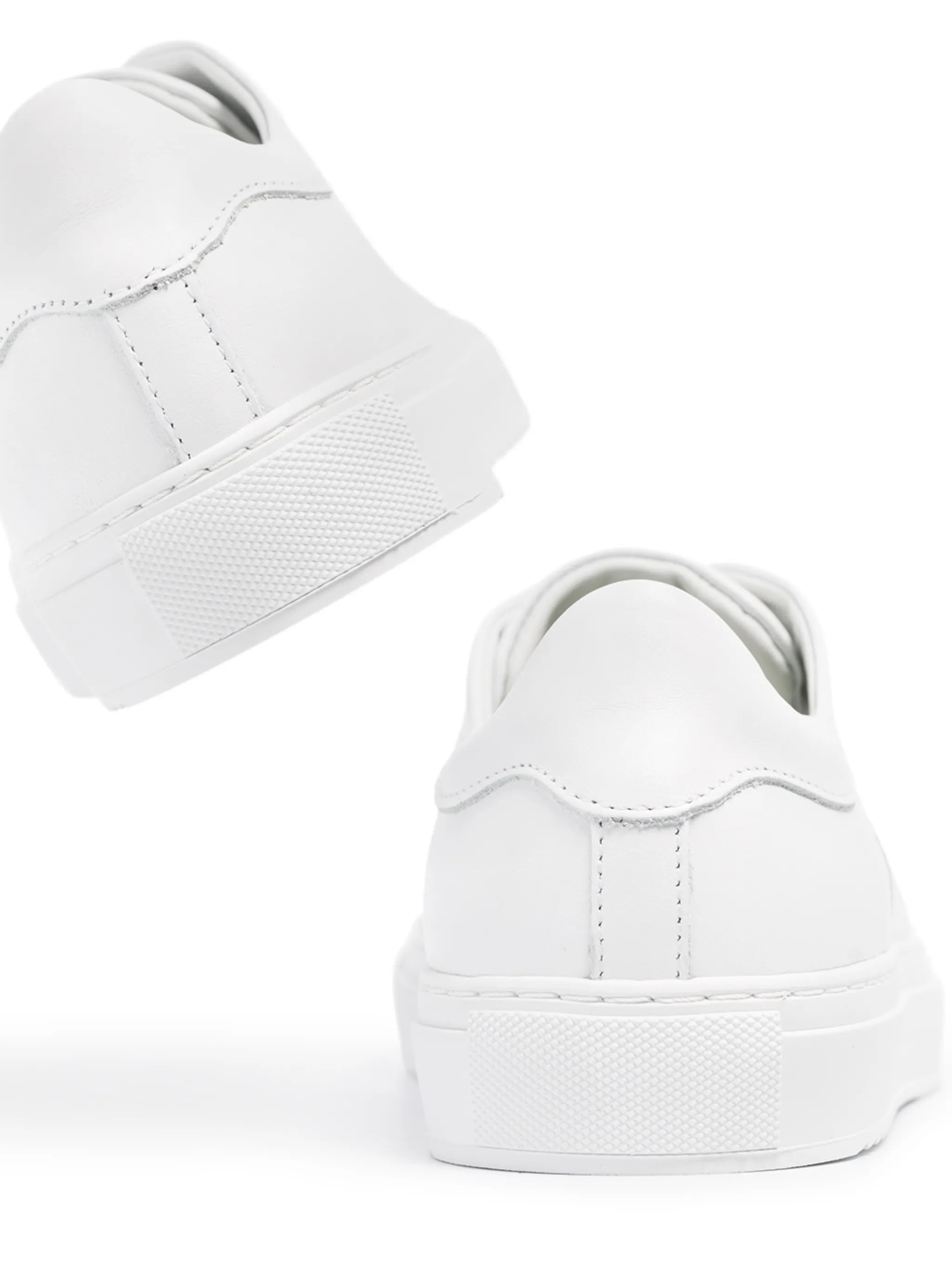 90 embroidered bird sneakers