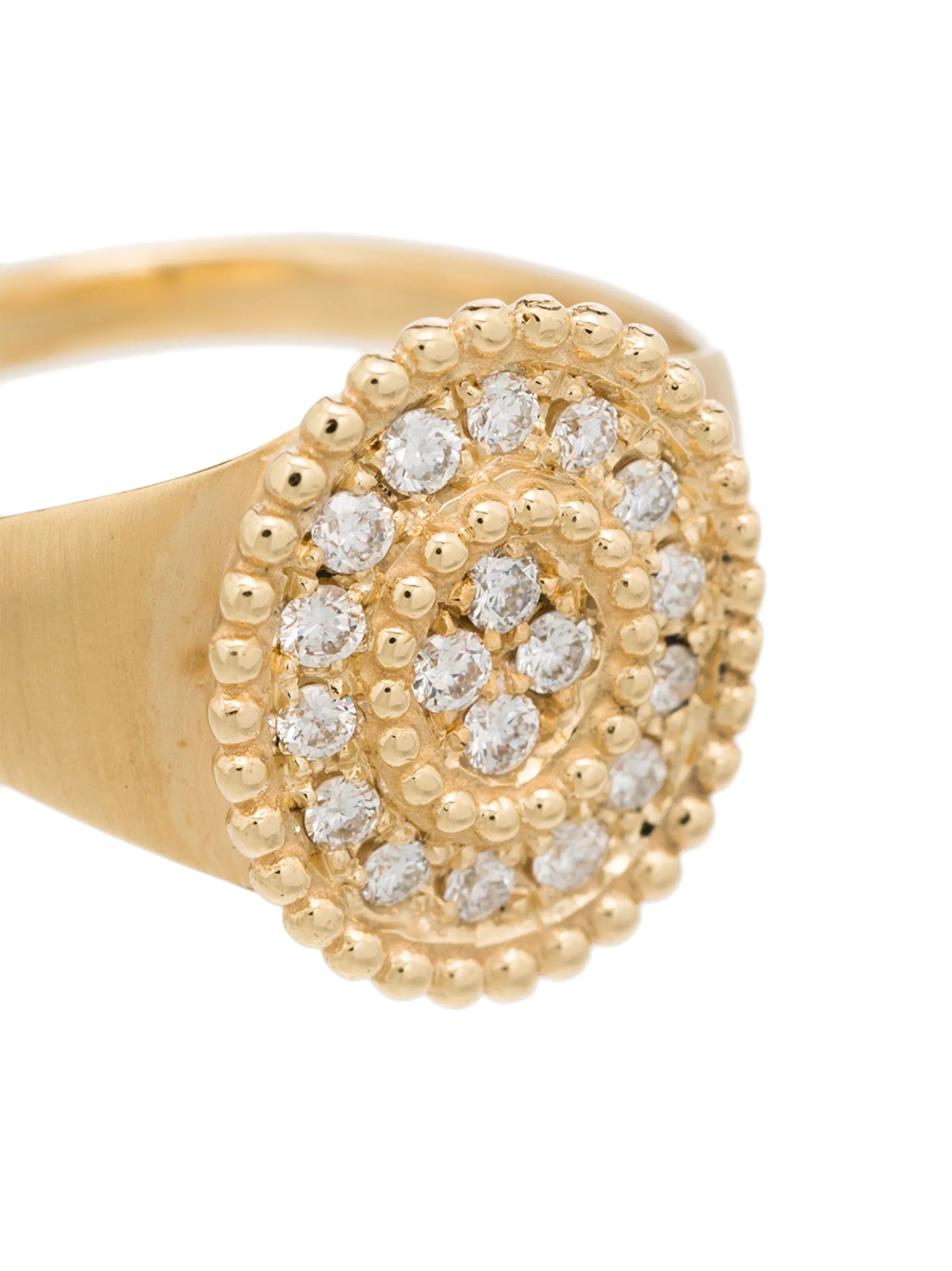 18kt yellow gold pavé diamond signet ring