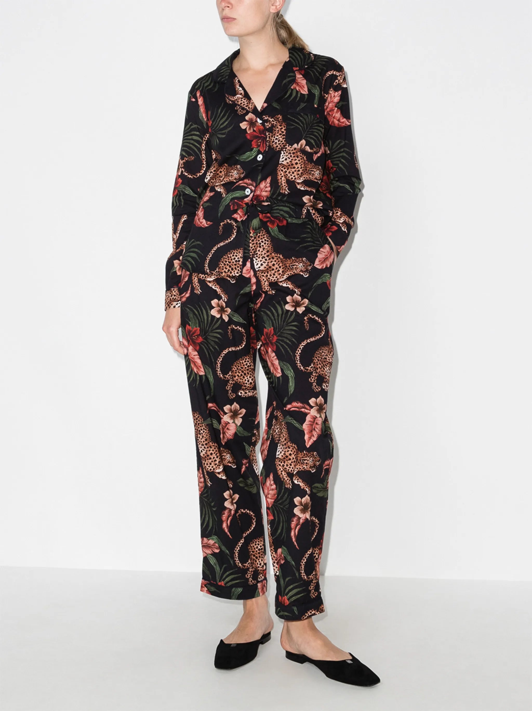 Soleia printed pyjama set