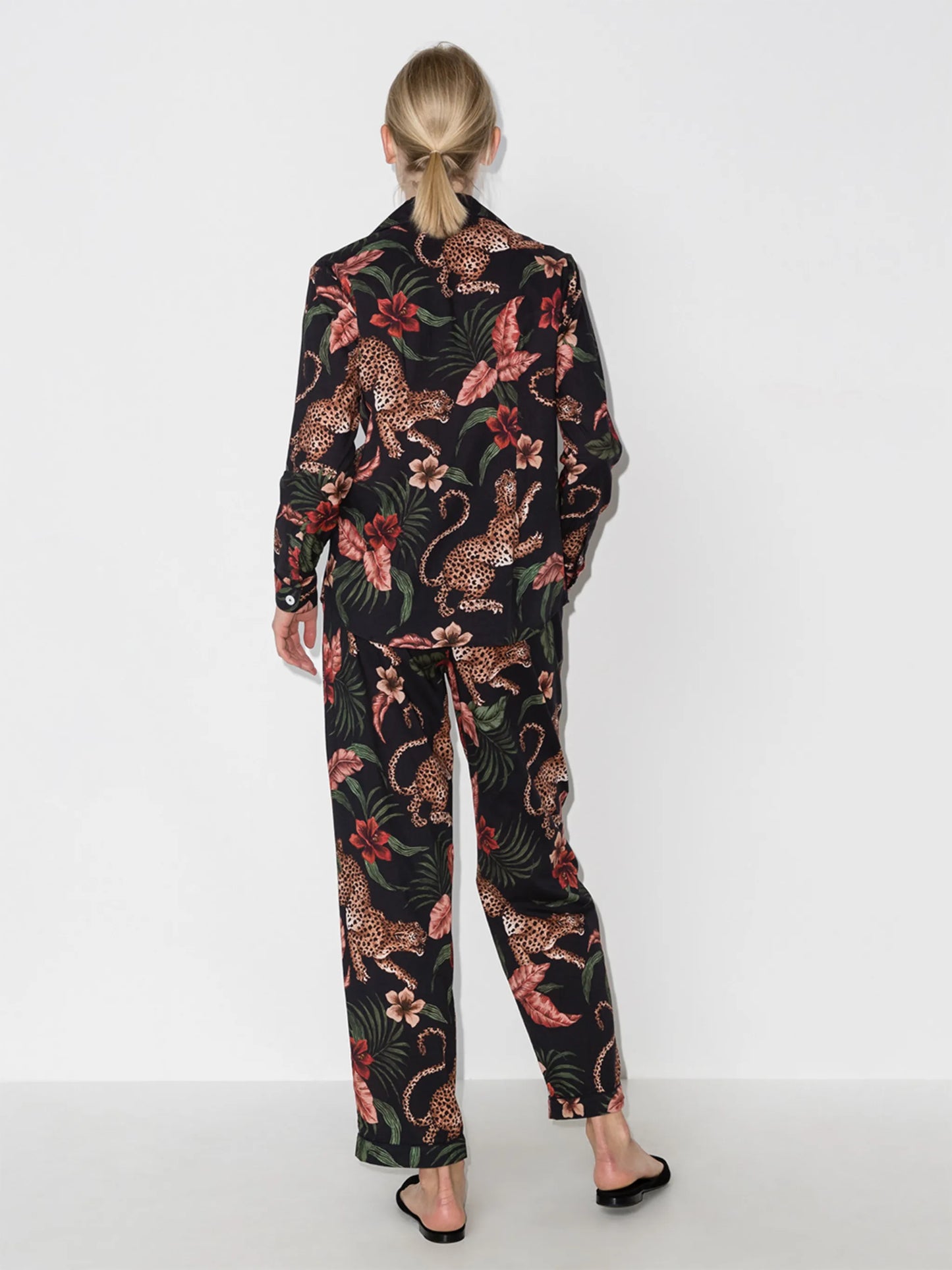 Soleia printed pyjama set