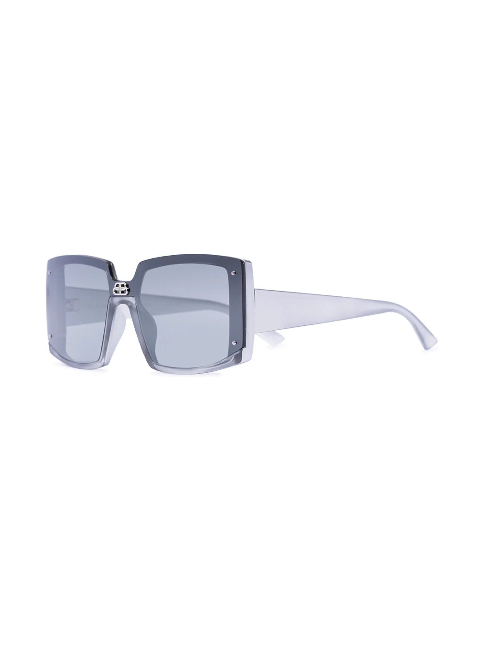 square-frame tinted sunglasses