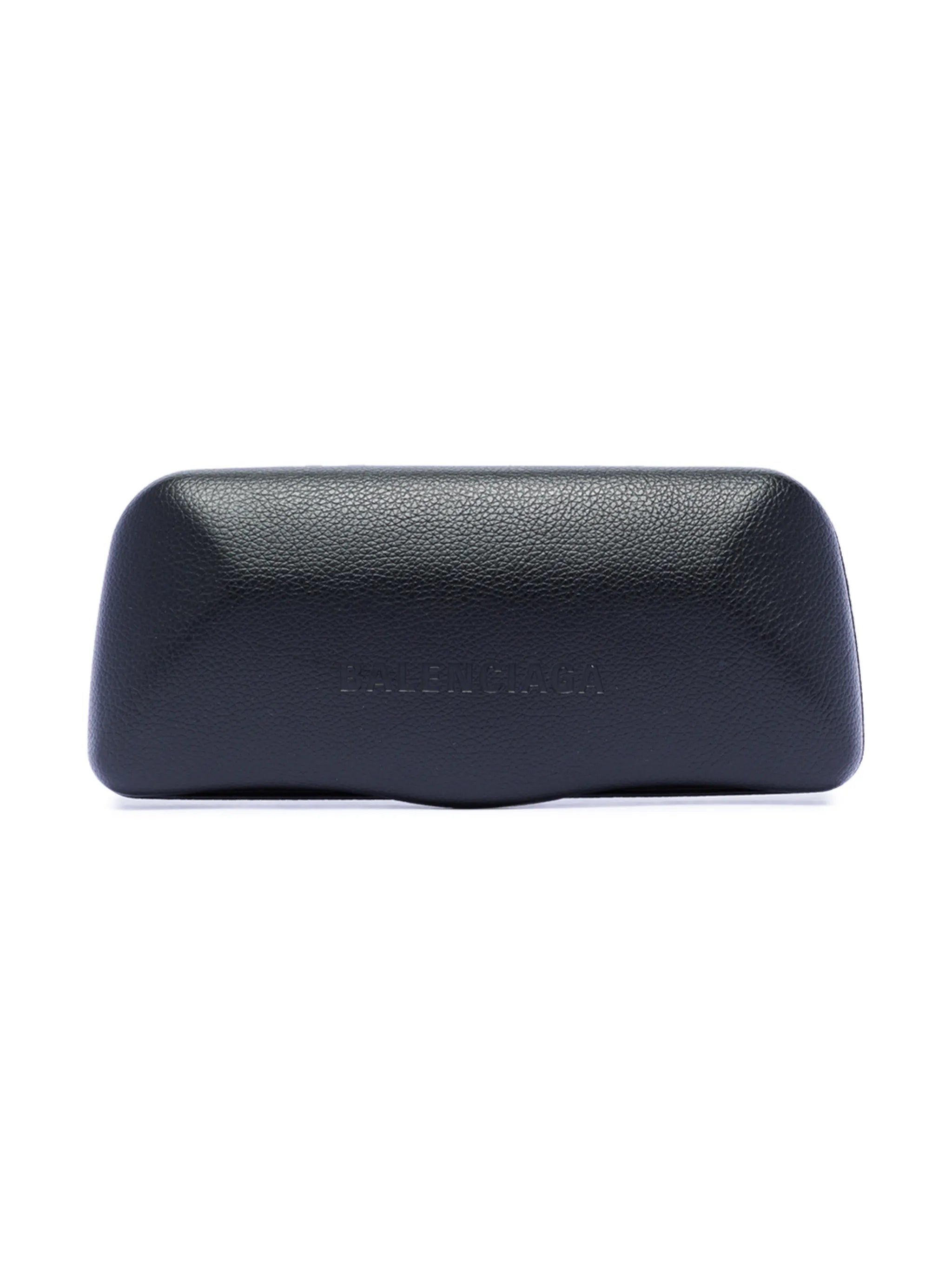 square-frame tinted sunglasses