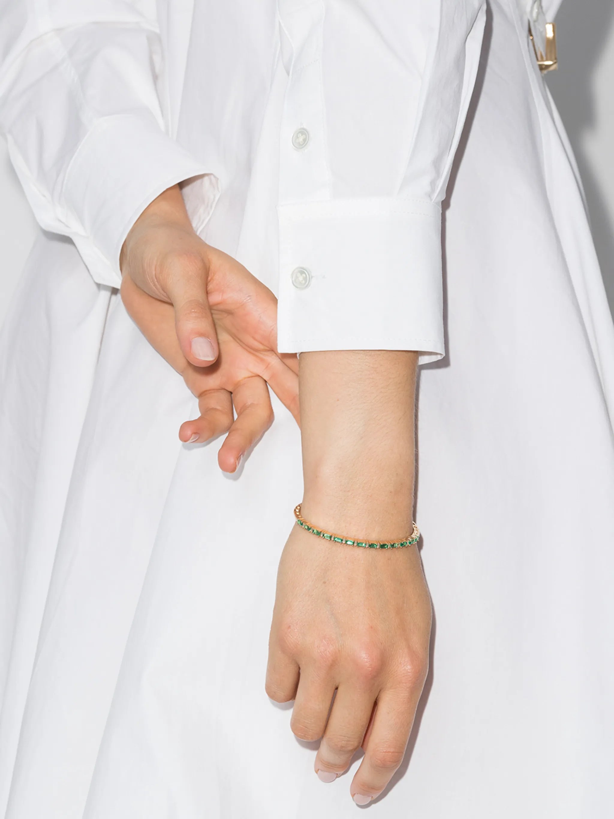 18kt yellow gold Fireworks emerald horizontal bracelet