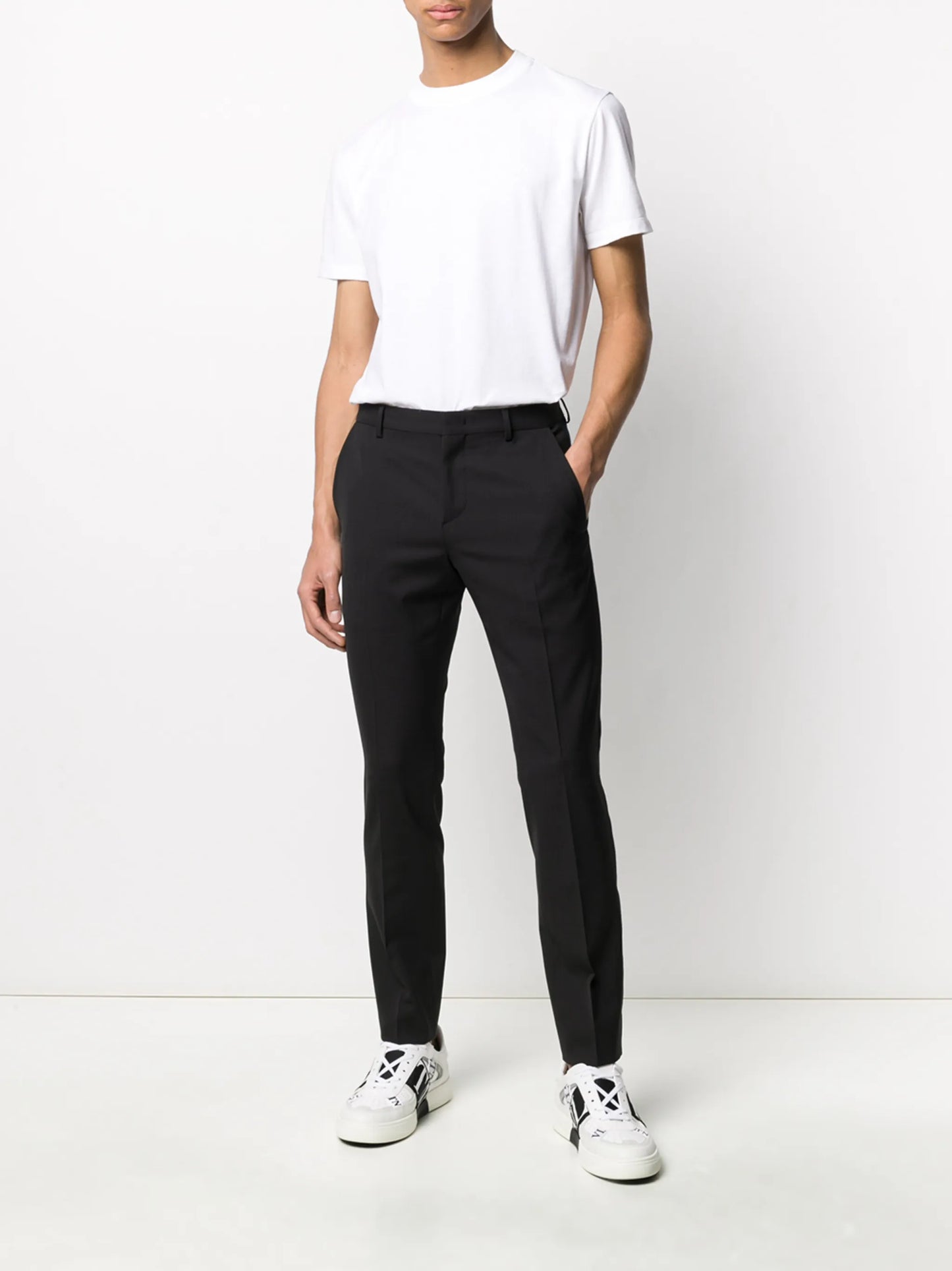 slim-fit tailored trousers
