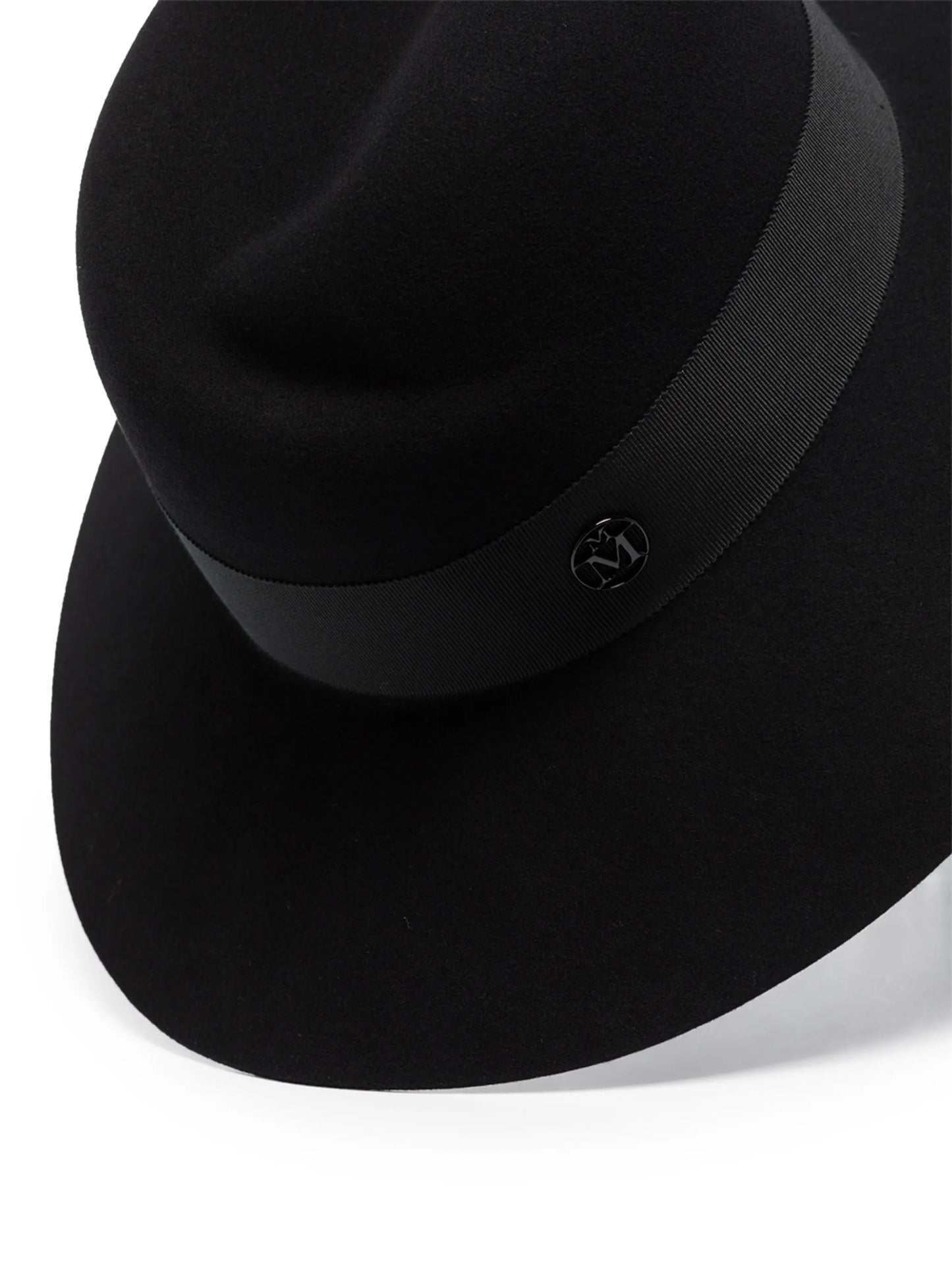 Virginie fedora hat