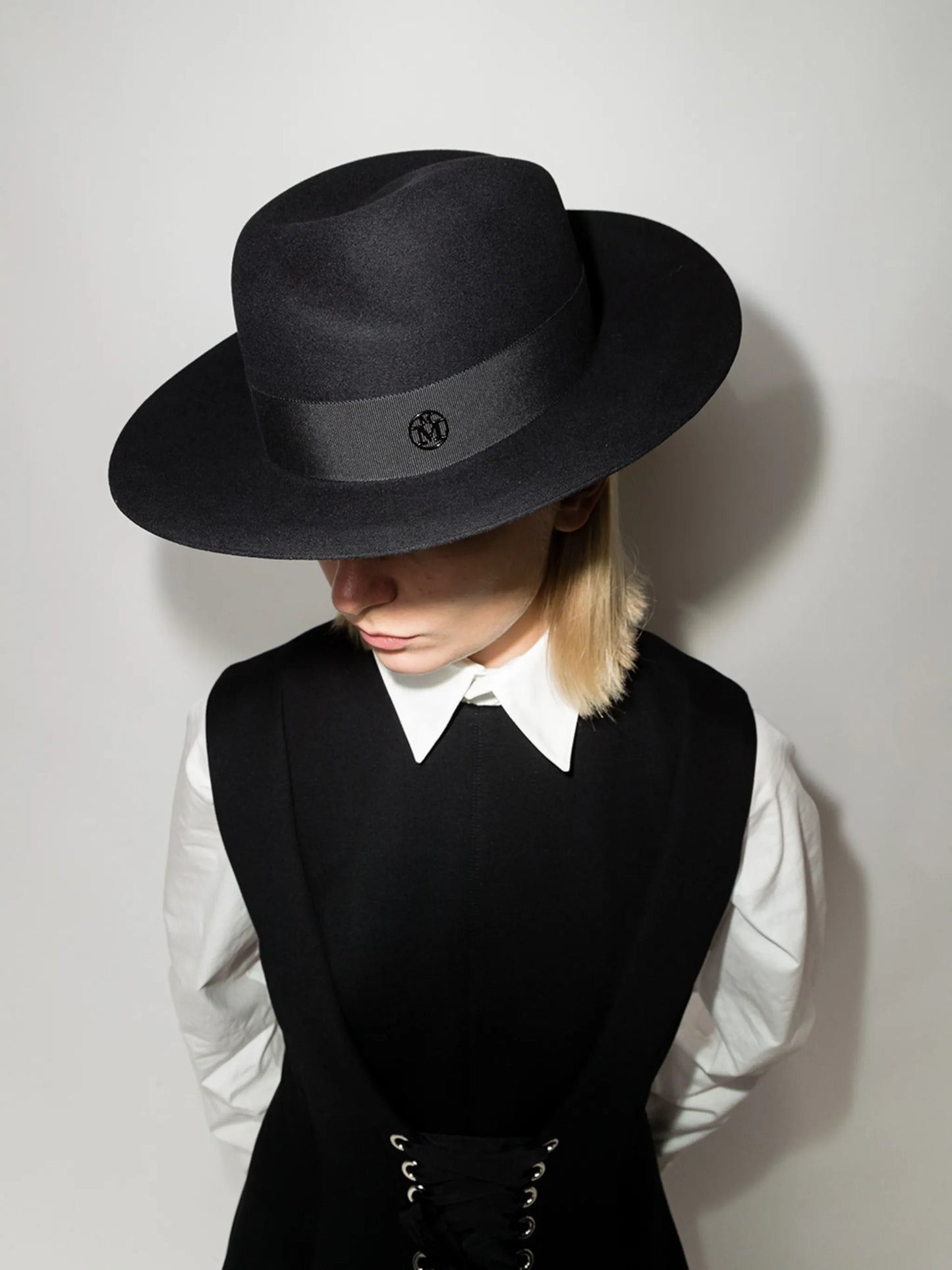 Virginie fedora hat