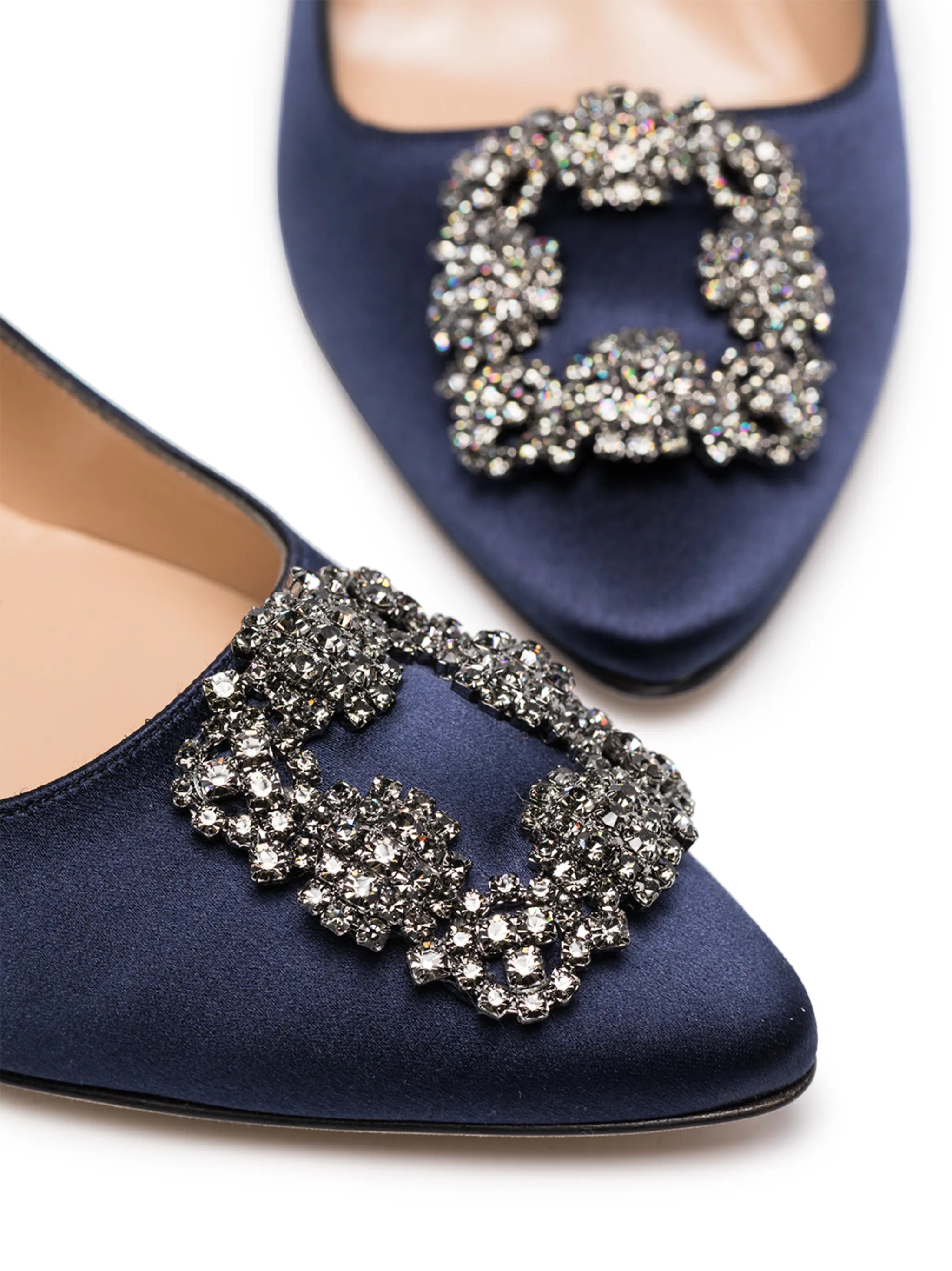 Hangisi 95mm appliqué satin pumps