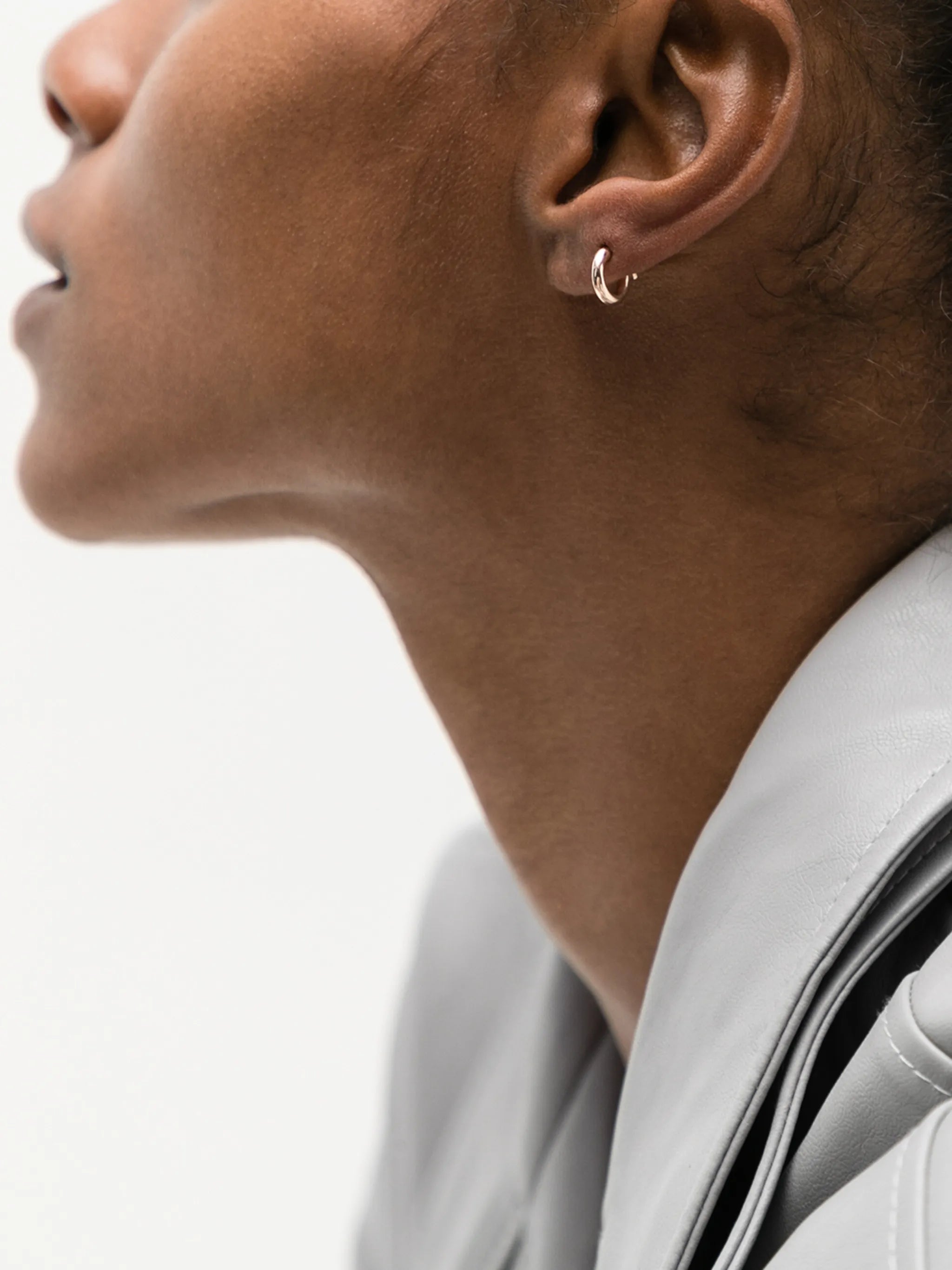 Chubby Baby huggie-hoop earring