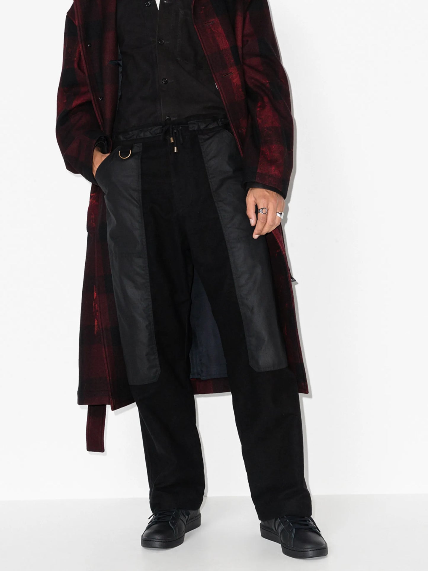 side-panel straight-leg trousers