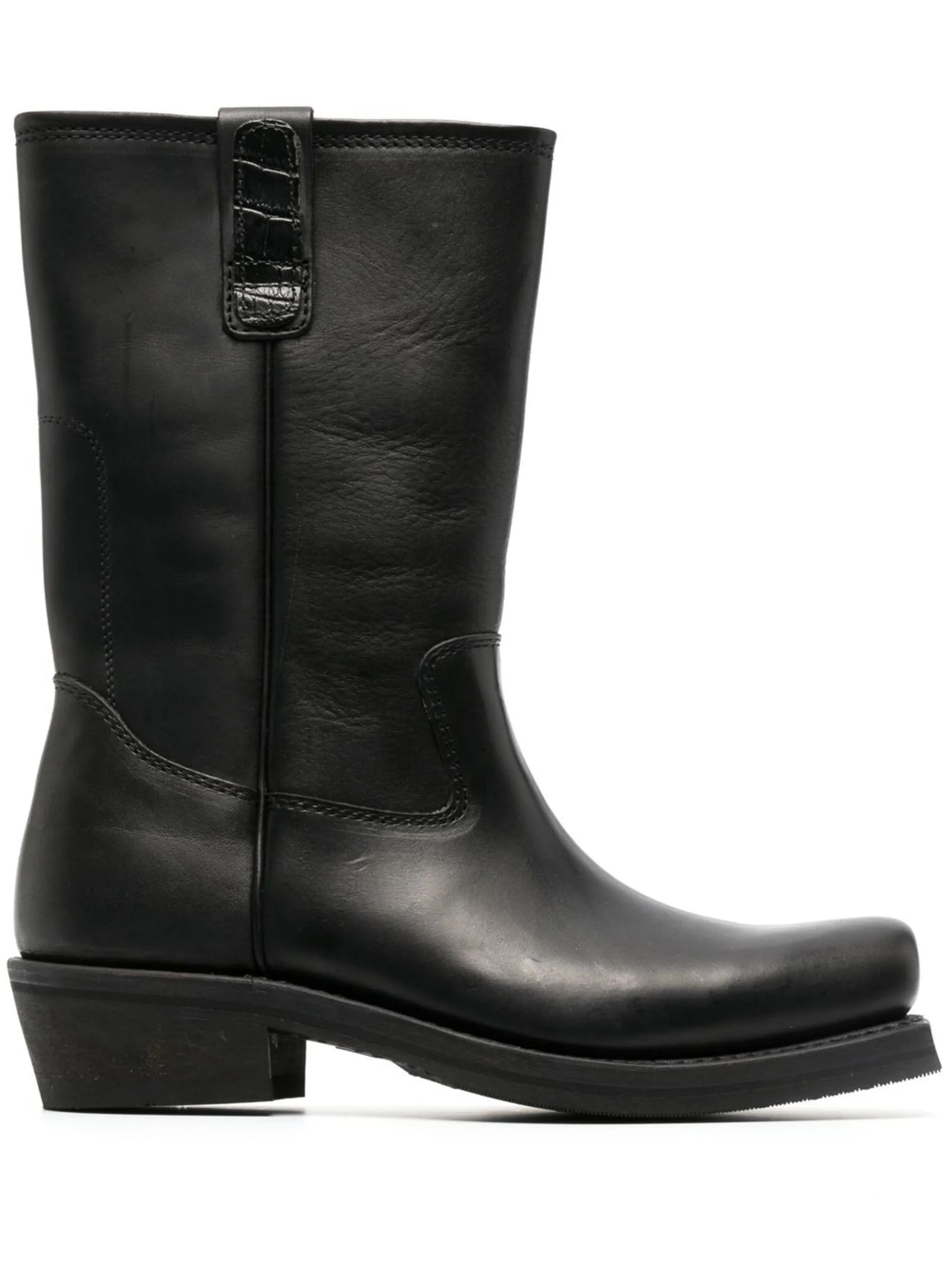 Flat-Toe leather boots