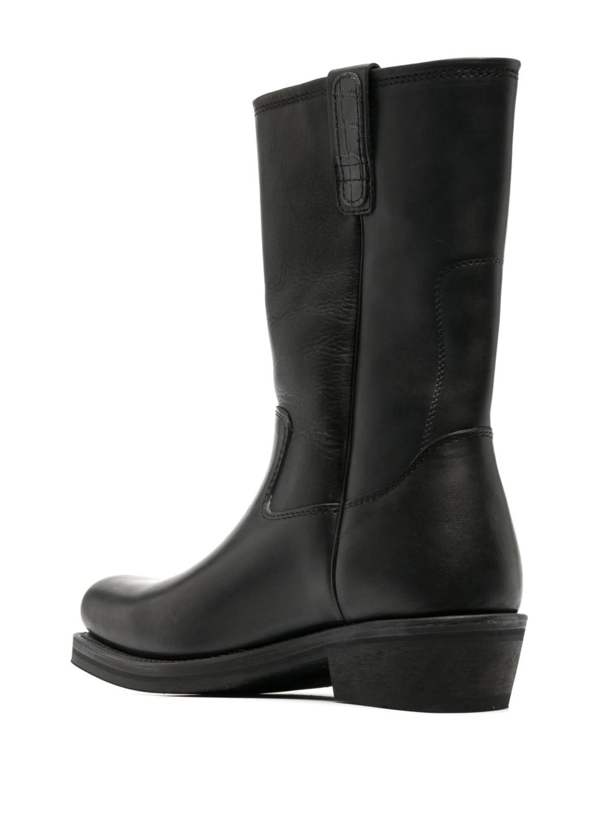 Flat-Toe leather boots
