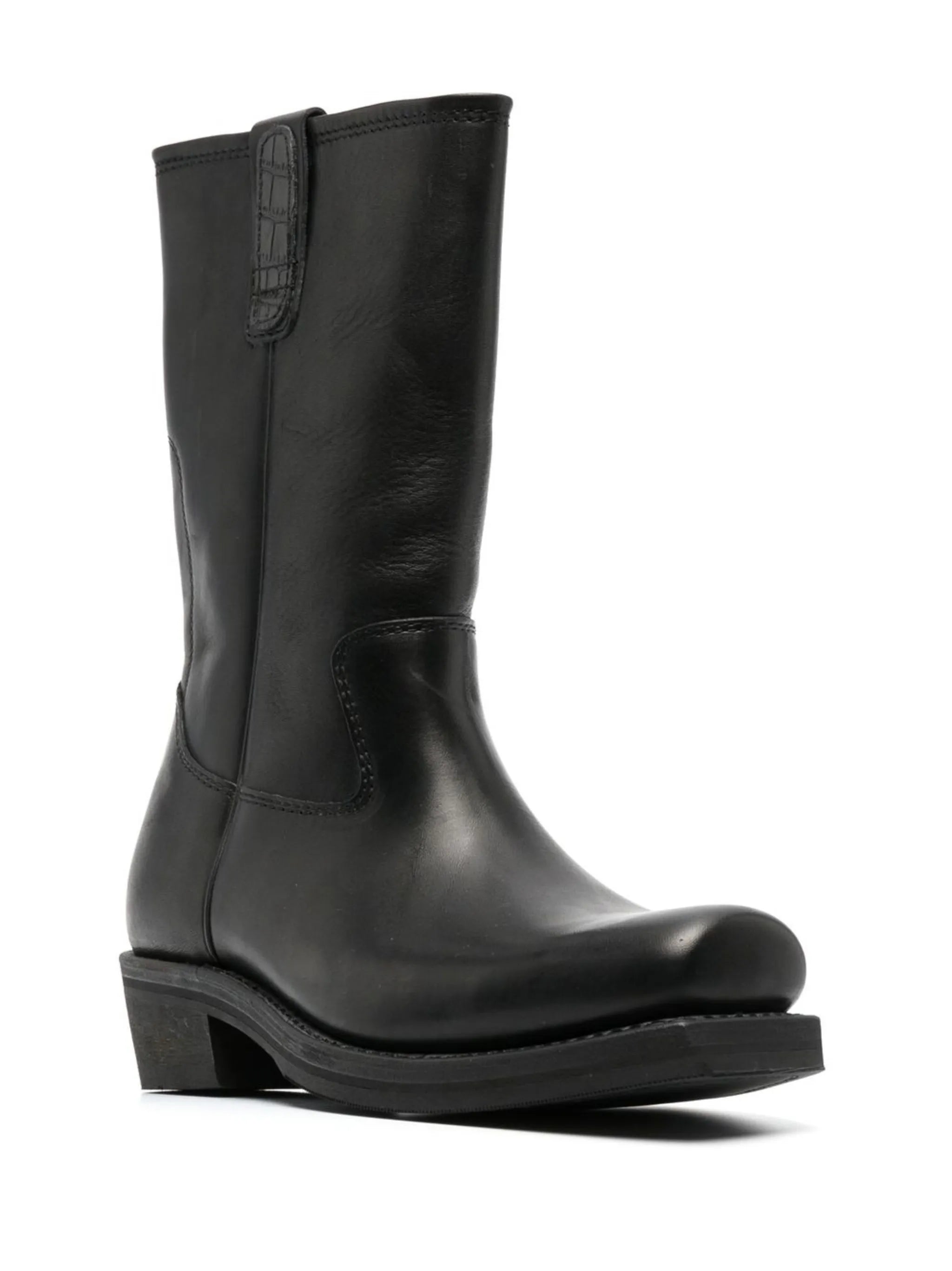 Flat-Toe leather boots