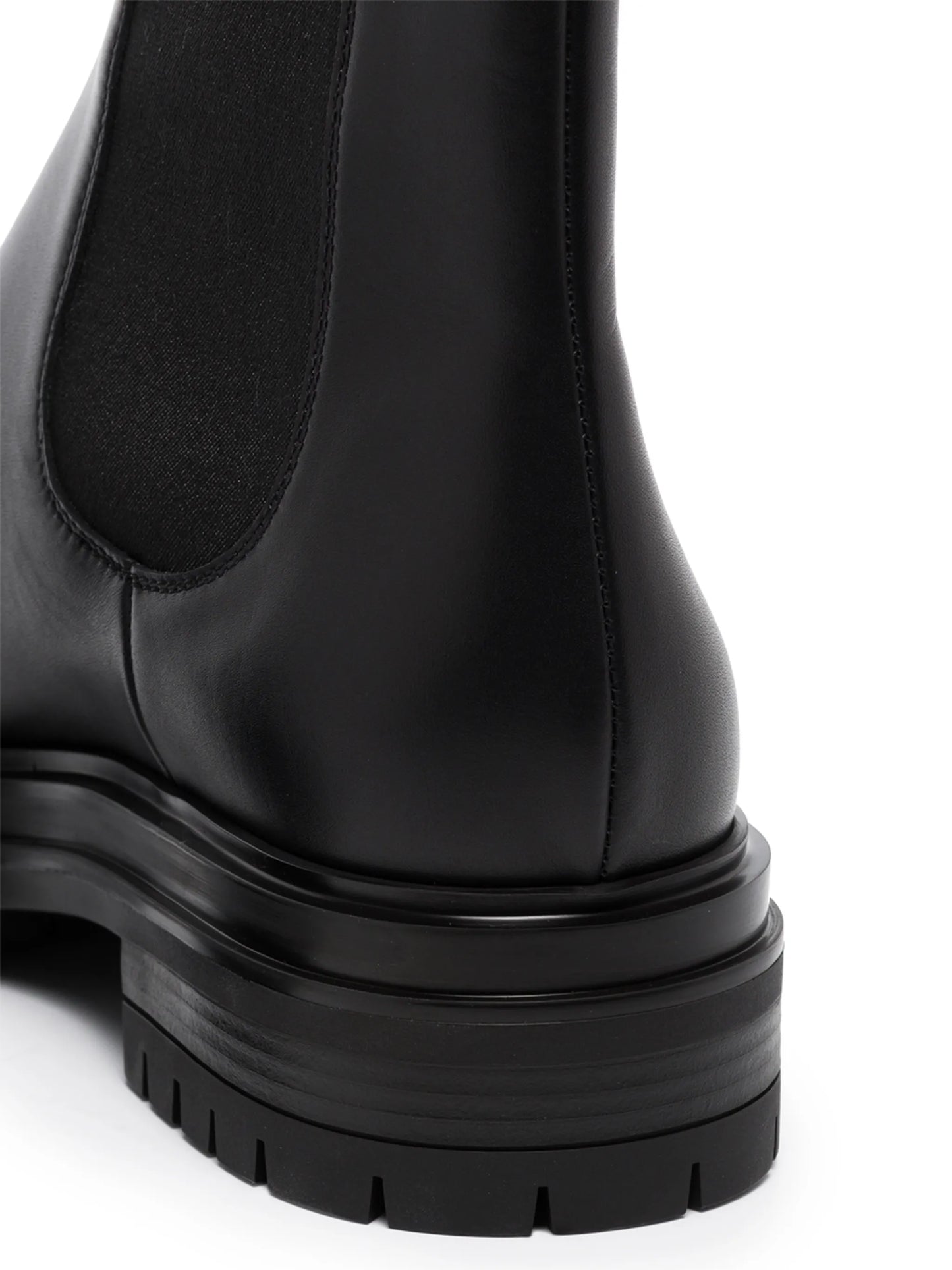 Chester Chelsea boots