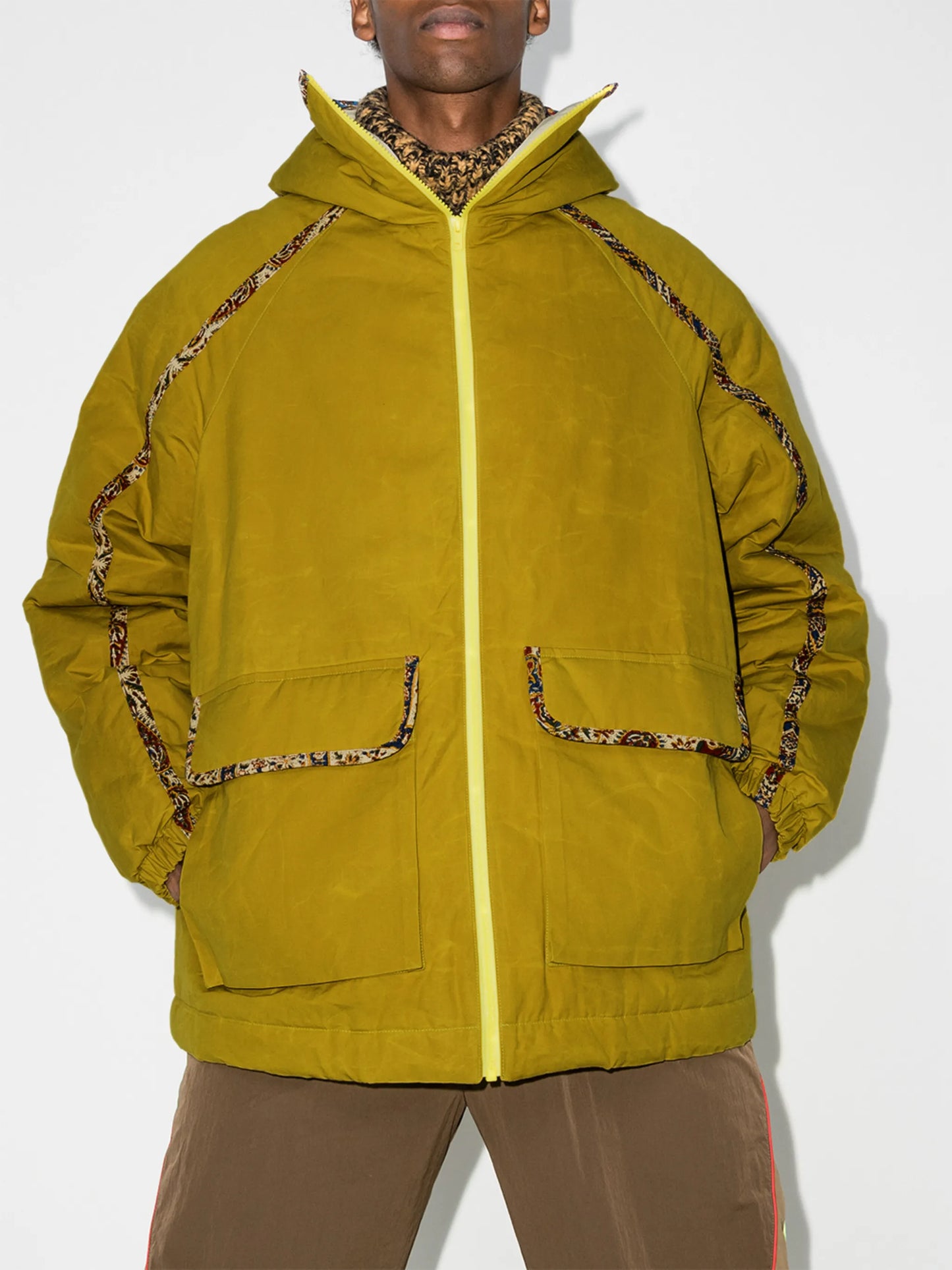 contrast piped-trim detail jacket