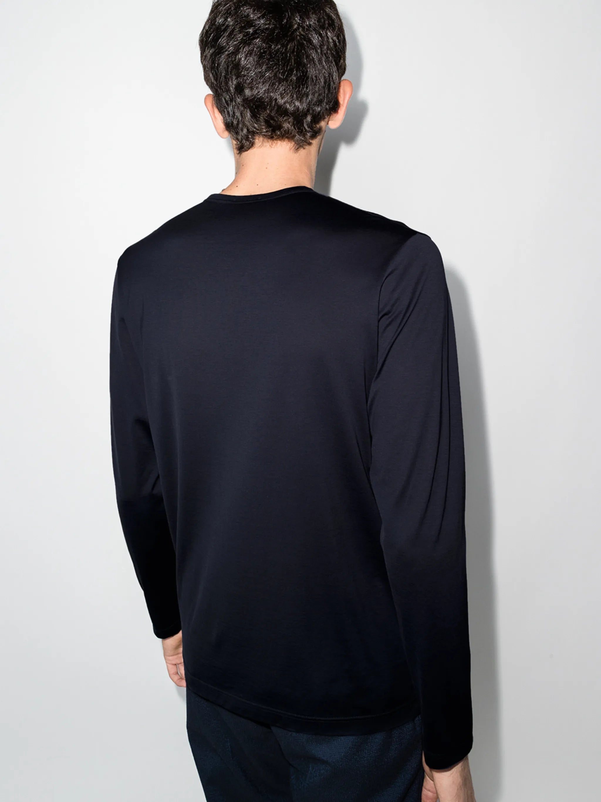 long-sleeve T-shirt