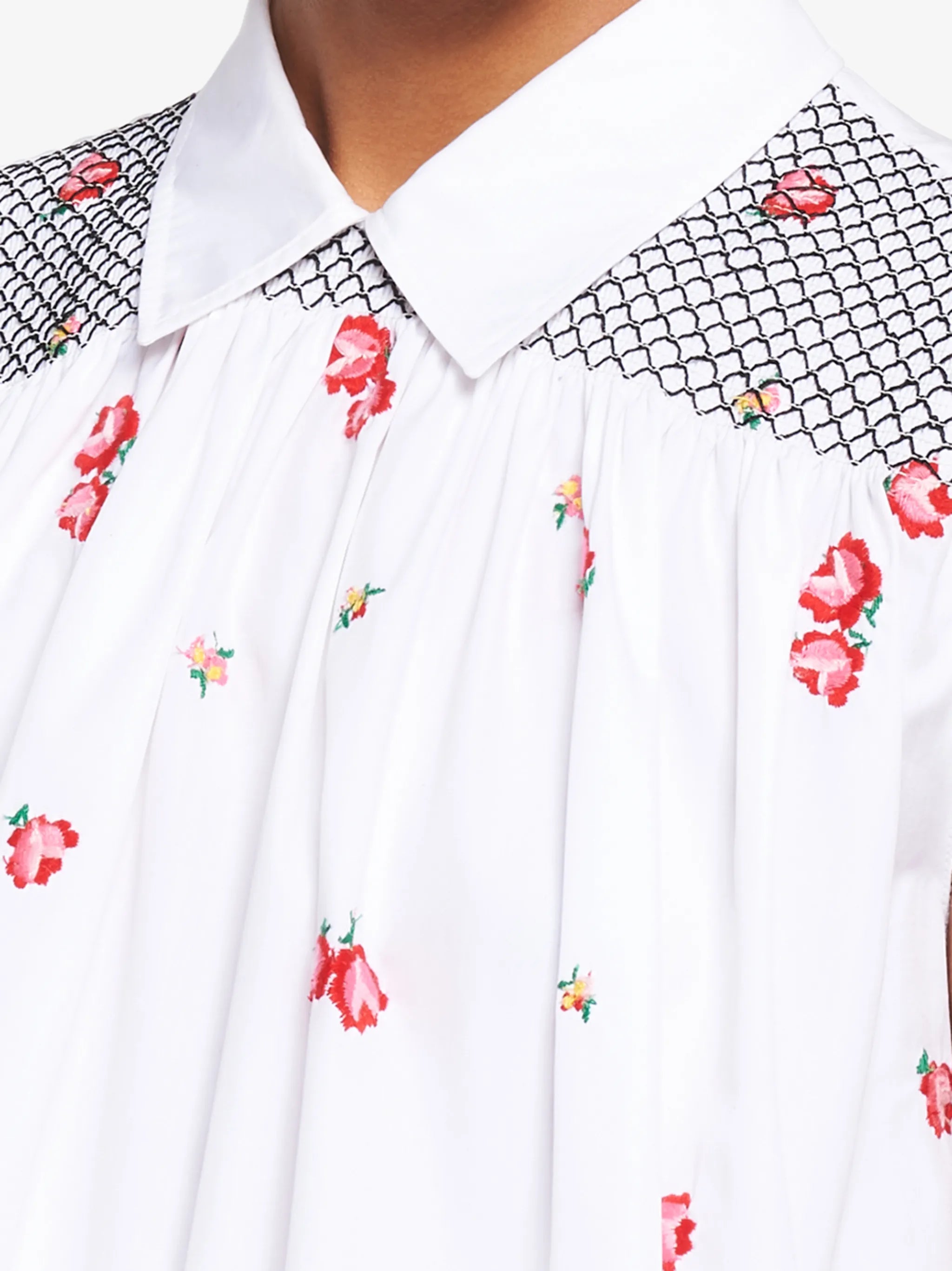 floral-embroidered sleeveless blouse