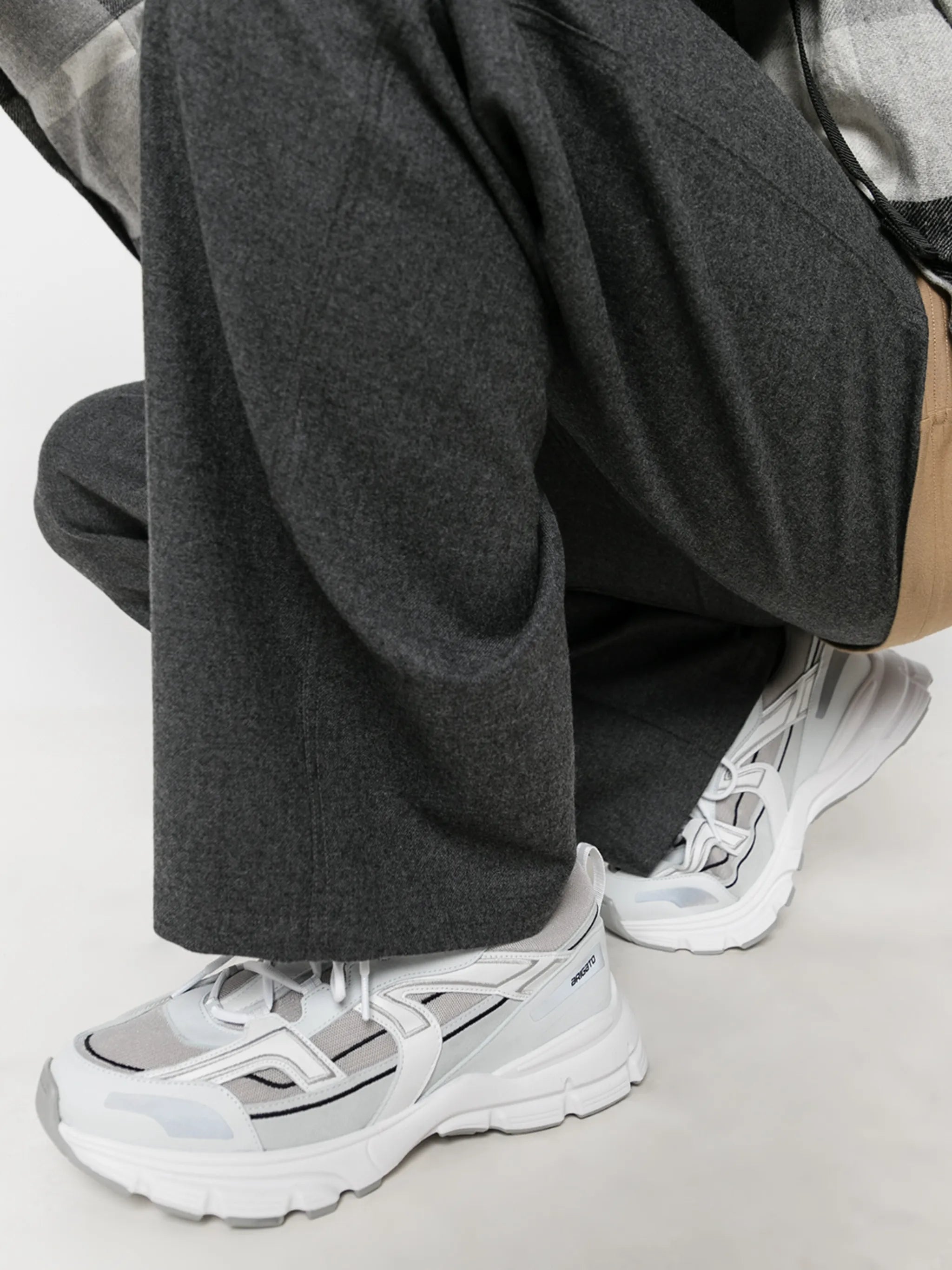 white marathon sneakers