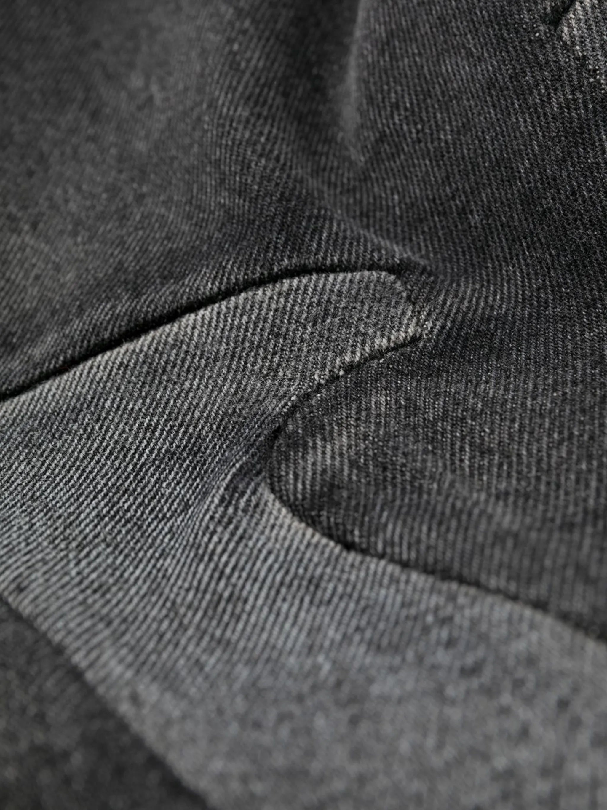 VLOGO straight-leg jeans