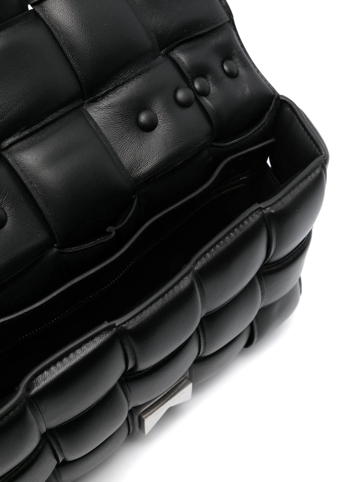 Chain Cassette shoulder bag