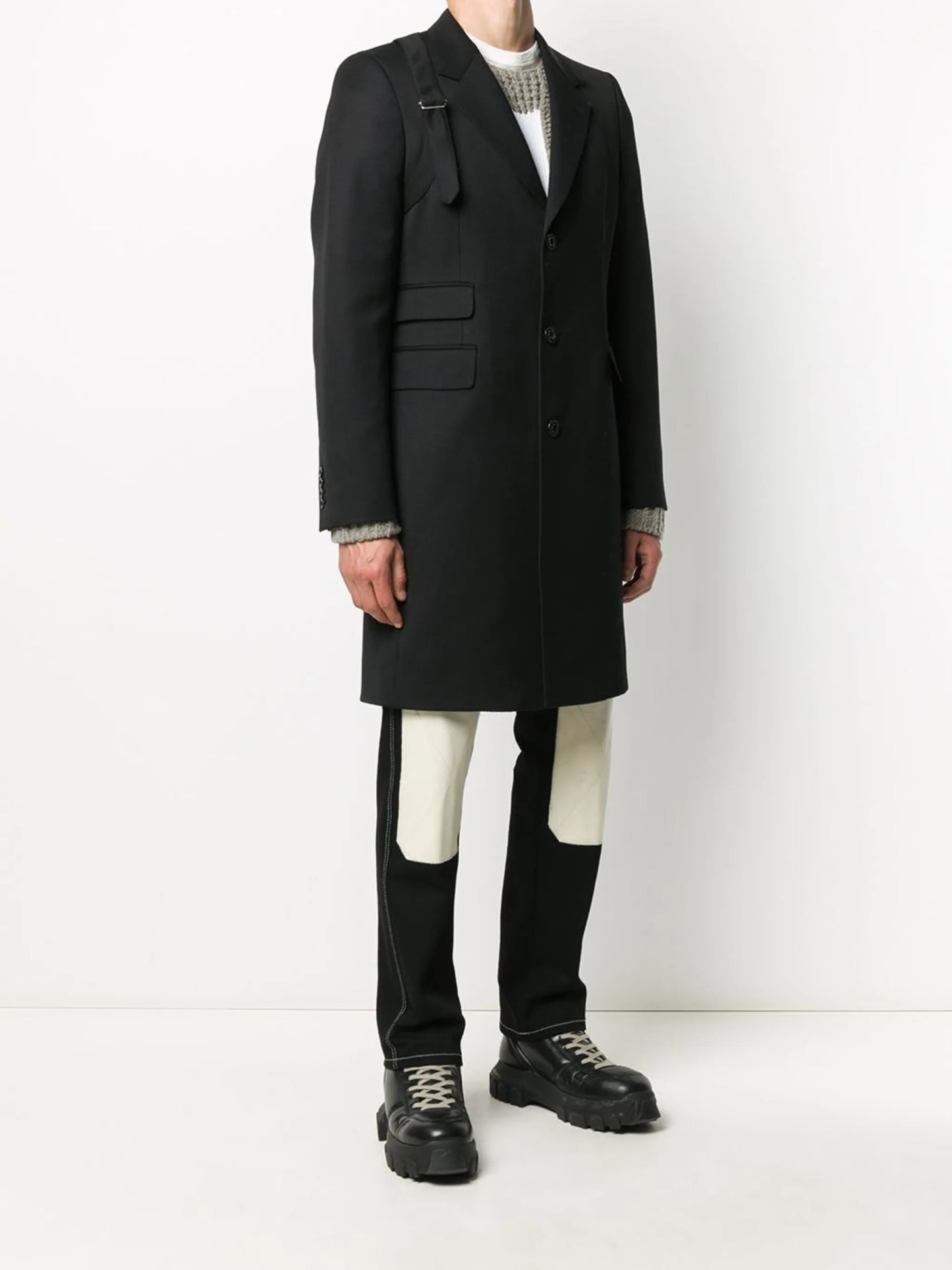 single-breasted cavalry twill coat