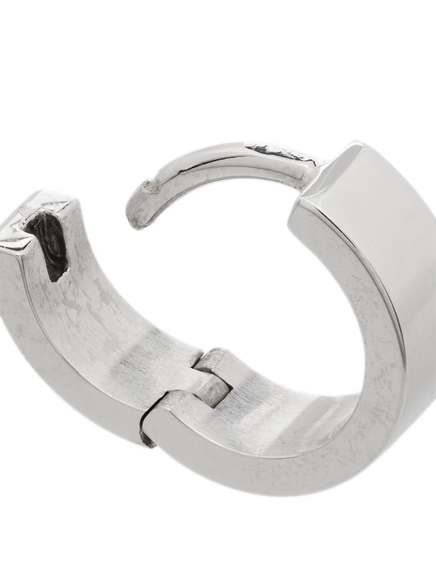 18kt white gold La 1.2g hoop earring